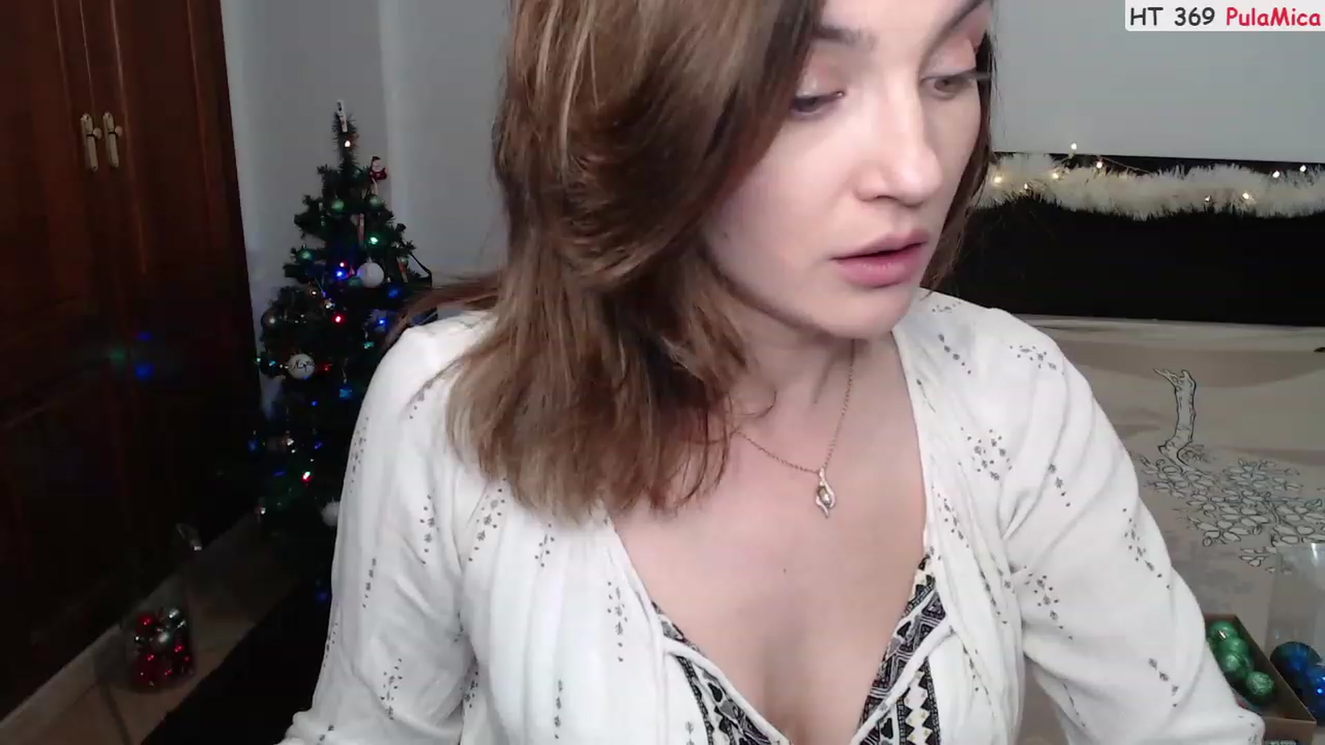 Gallery image thumbnail from Deeleerious's myfreecams stream on, 12/10/2022, 01:52 image 3 of 20