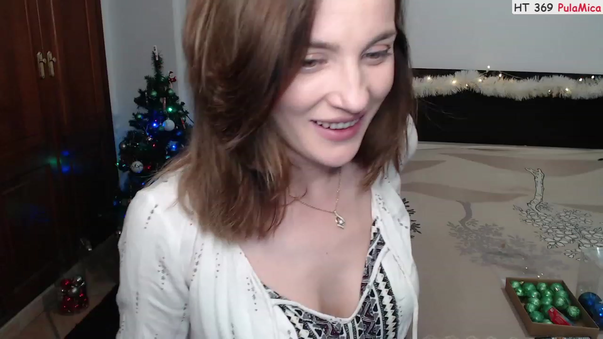 Gallery image thumbnail from Deeleerious's myfreecams stream on, 12/10/2022, 01:52 image 12 of 20