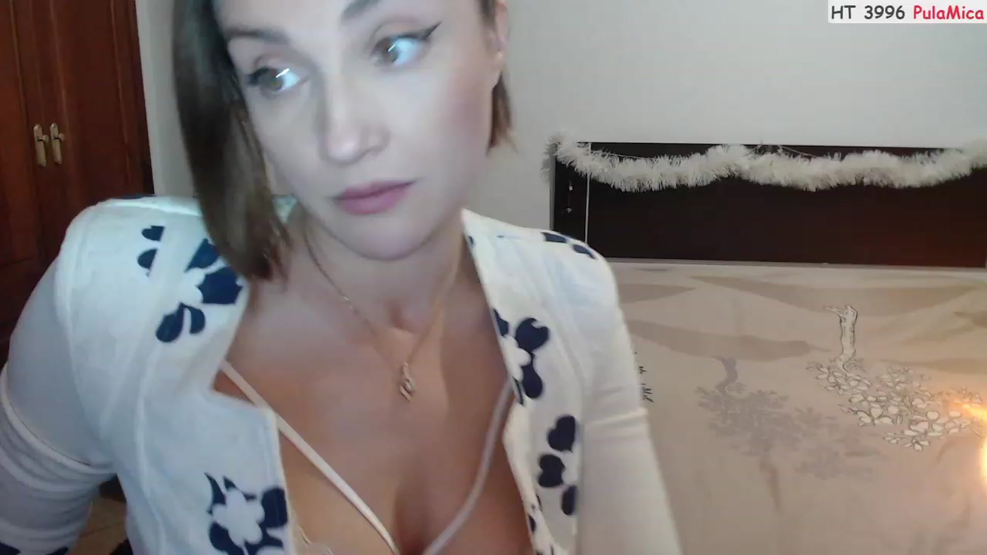 Gallery image thumbnail from Deeleerious's myfreecams stream on, 12/11/2022, 24:01 image 8 of 20