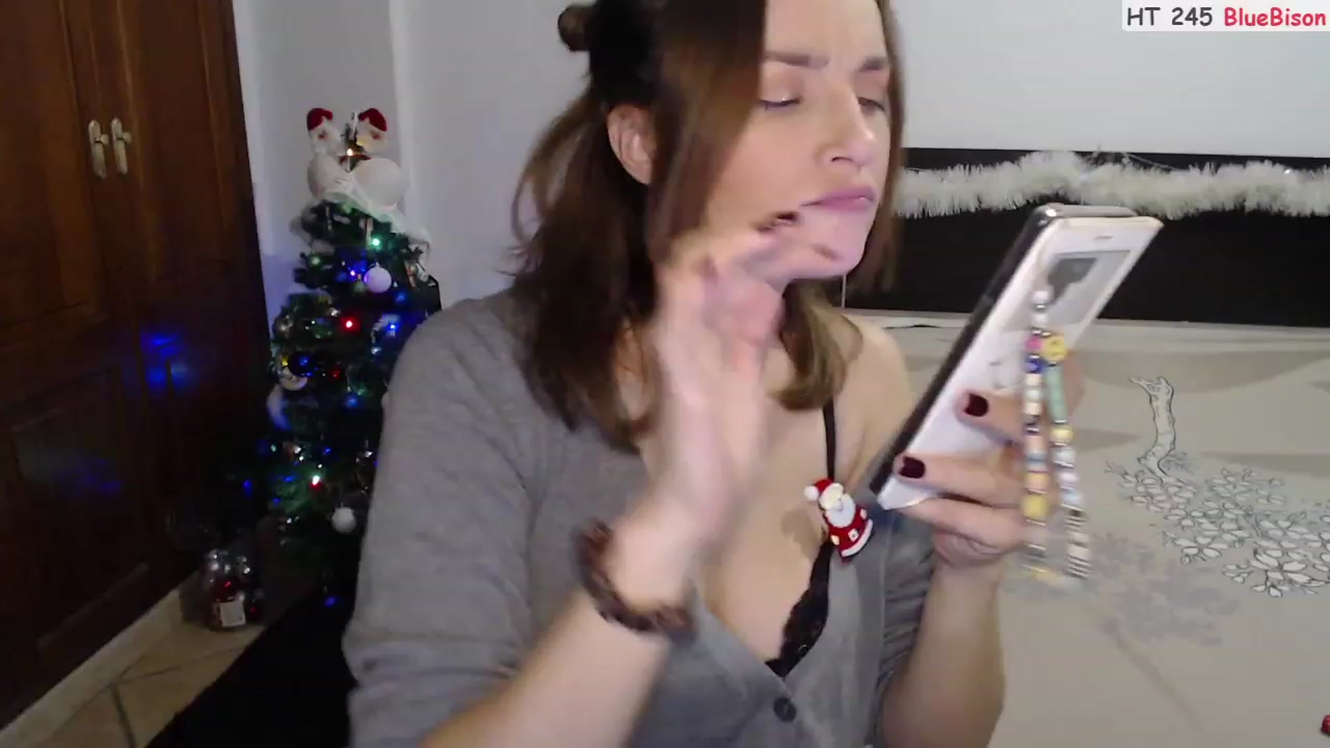 Gallery image thumbnail from Deeleerious's myfreecams stream on, 12/12/2022, 24:30 image 11 of 20