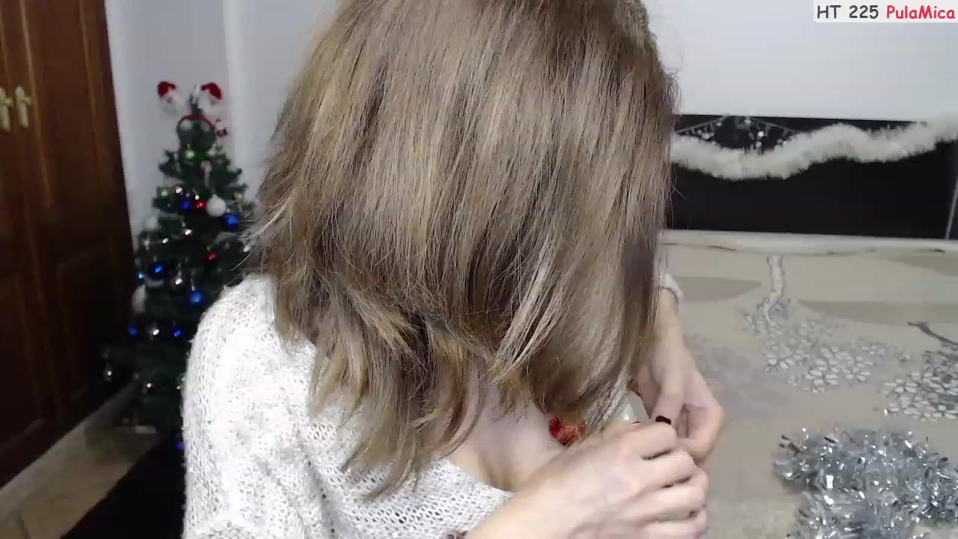 Gallery image thumbnail from Deeleerious's myfreecams stream on, 12/16/2022, 23:52 image 8 of 20