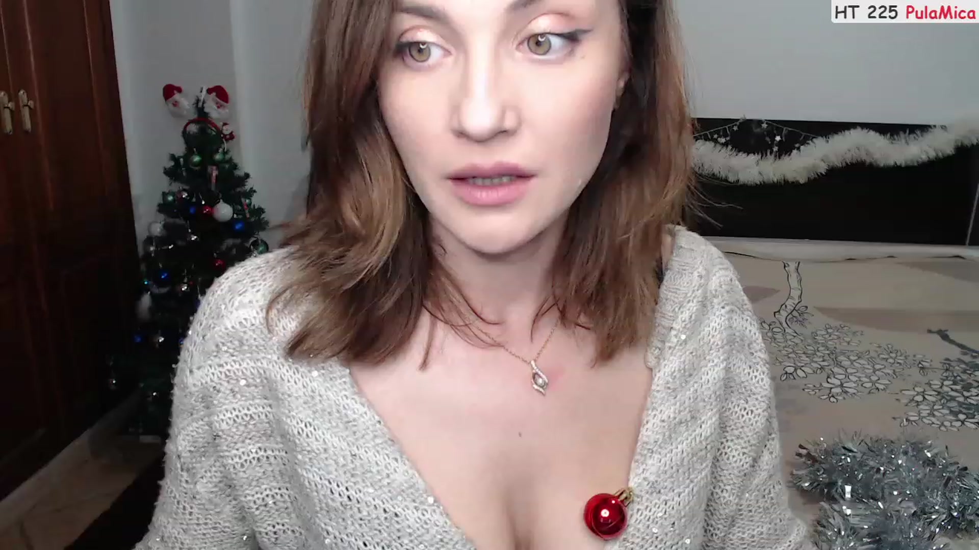 Gallery image thumbnail from Deeleerious's myfreecams stream on, 12/16/2022, 23:52 image 9 of 20