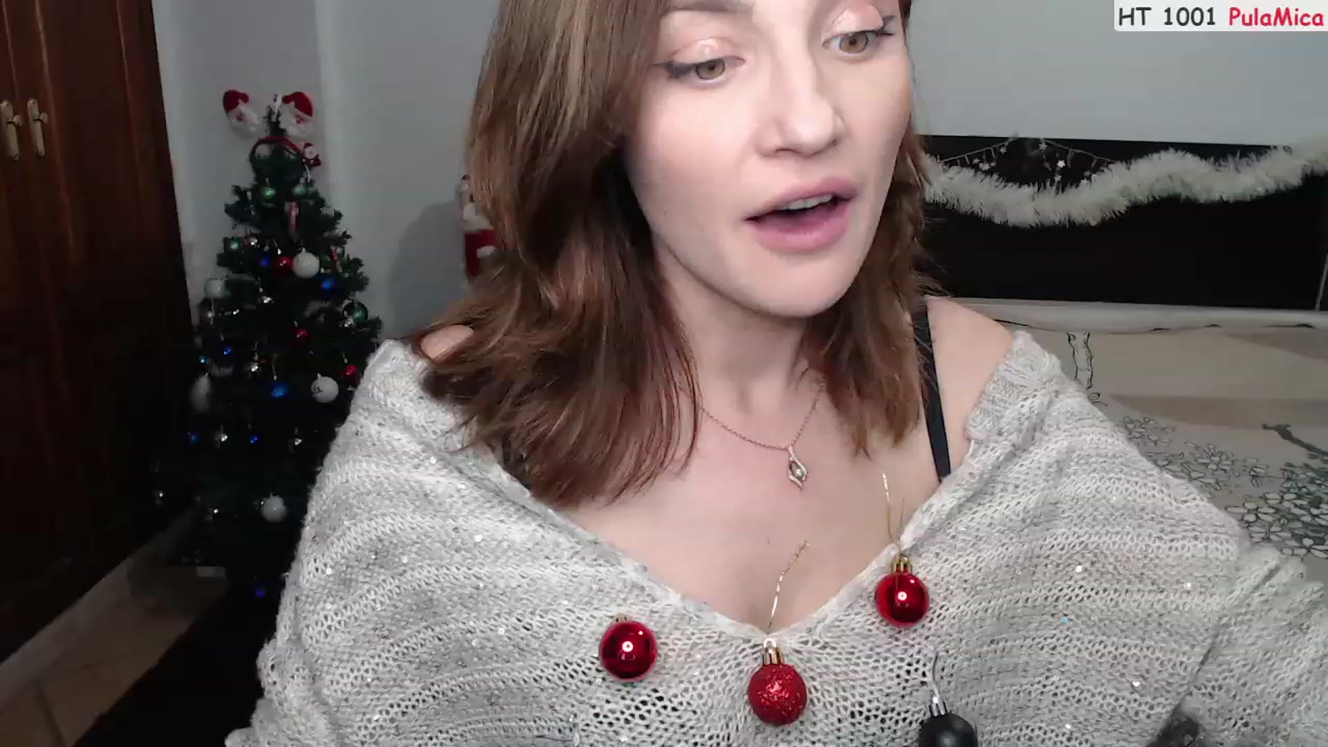 Gallery image thumbnail from Deeleerious's myfreecams stream on, 12/17/2022, 24:29 image 3 of 20