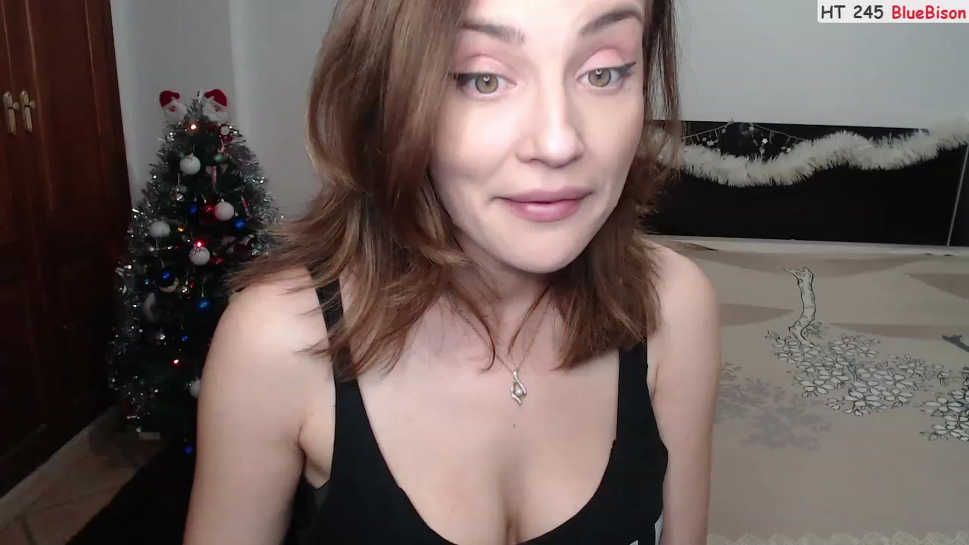 Gallery image thumbnail from Deeleerious's myfreecams stream on, 12/18/2022, 24:31 image 1 of 20