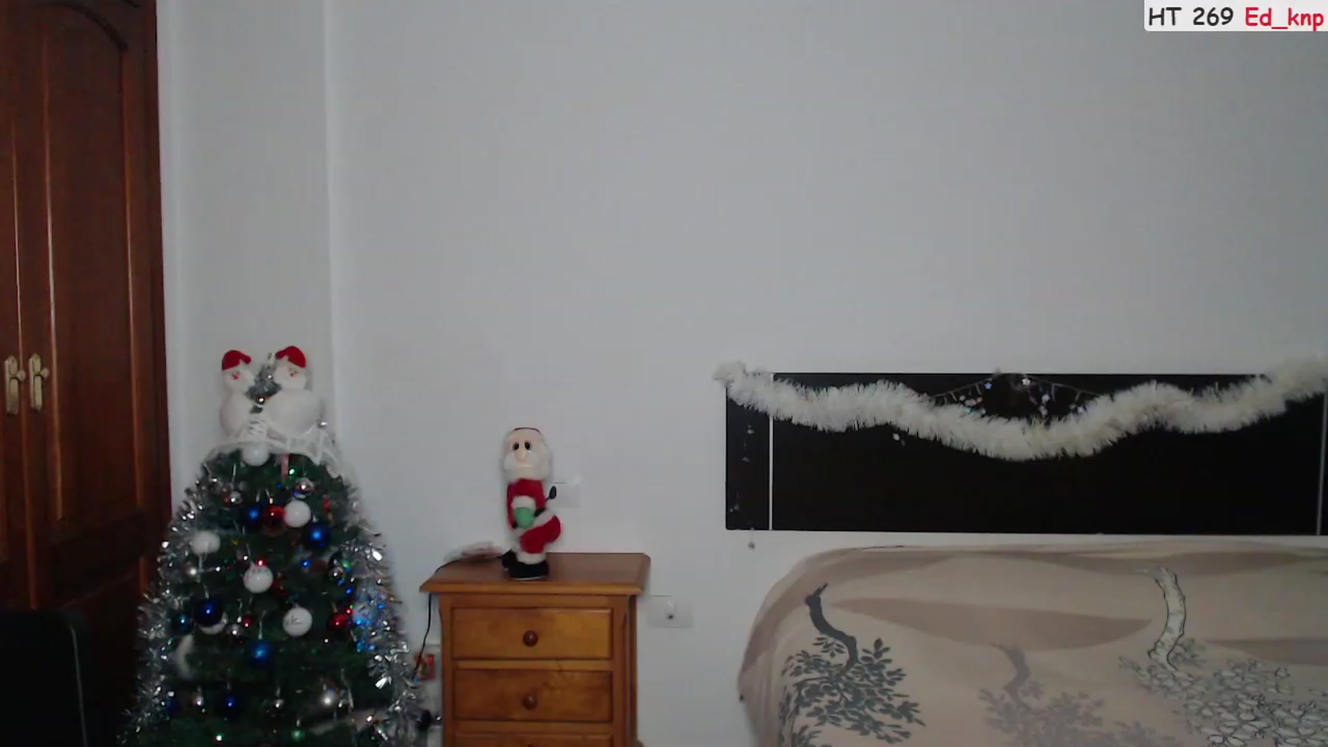 Gallery image thumbnail from Deeleerious's myfreecams stream on, 12/21/2022, 01:37 image 12 of 20