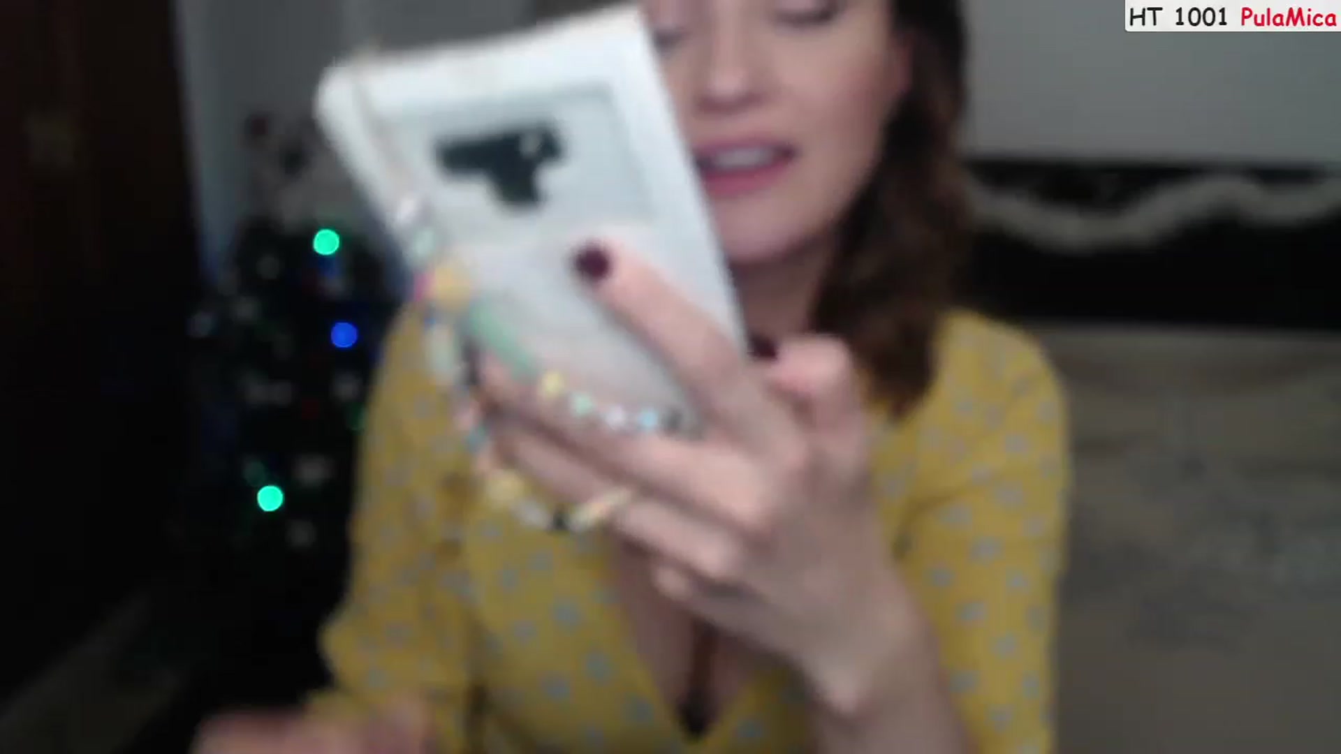 Gallery image thumbnail from Deeleerious's myfreecams stream on, 12/24/2022, 01:00 image 19 of 20