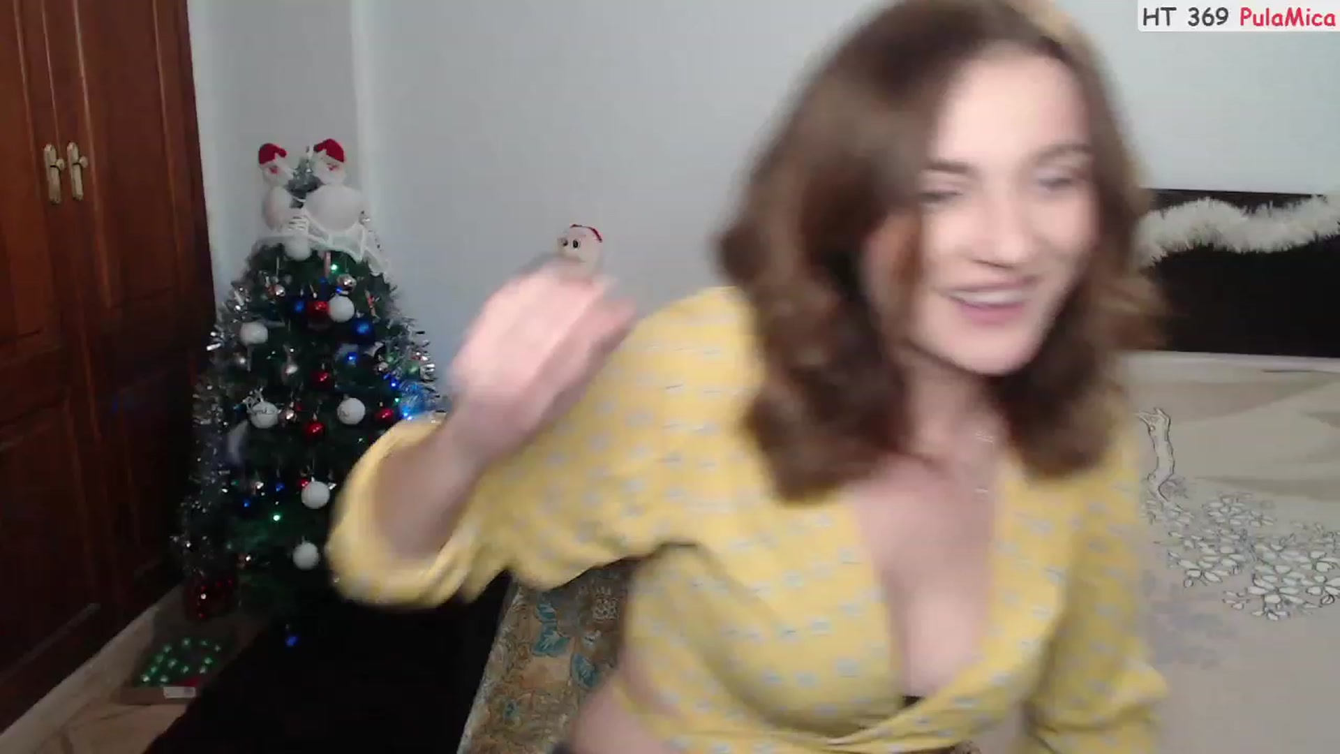 Gallery image thumbnail from Deeleerious's myfreecams stream on, 12/24/2022, 01:00 image 5 of 20