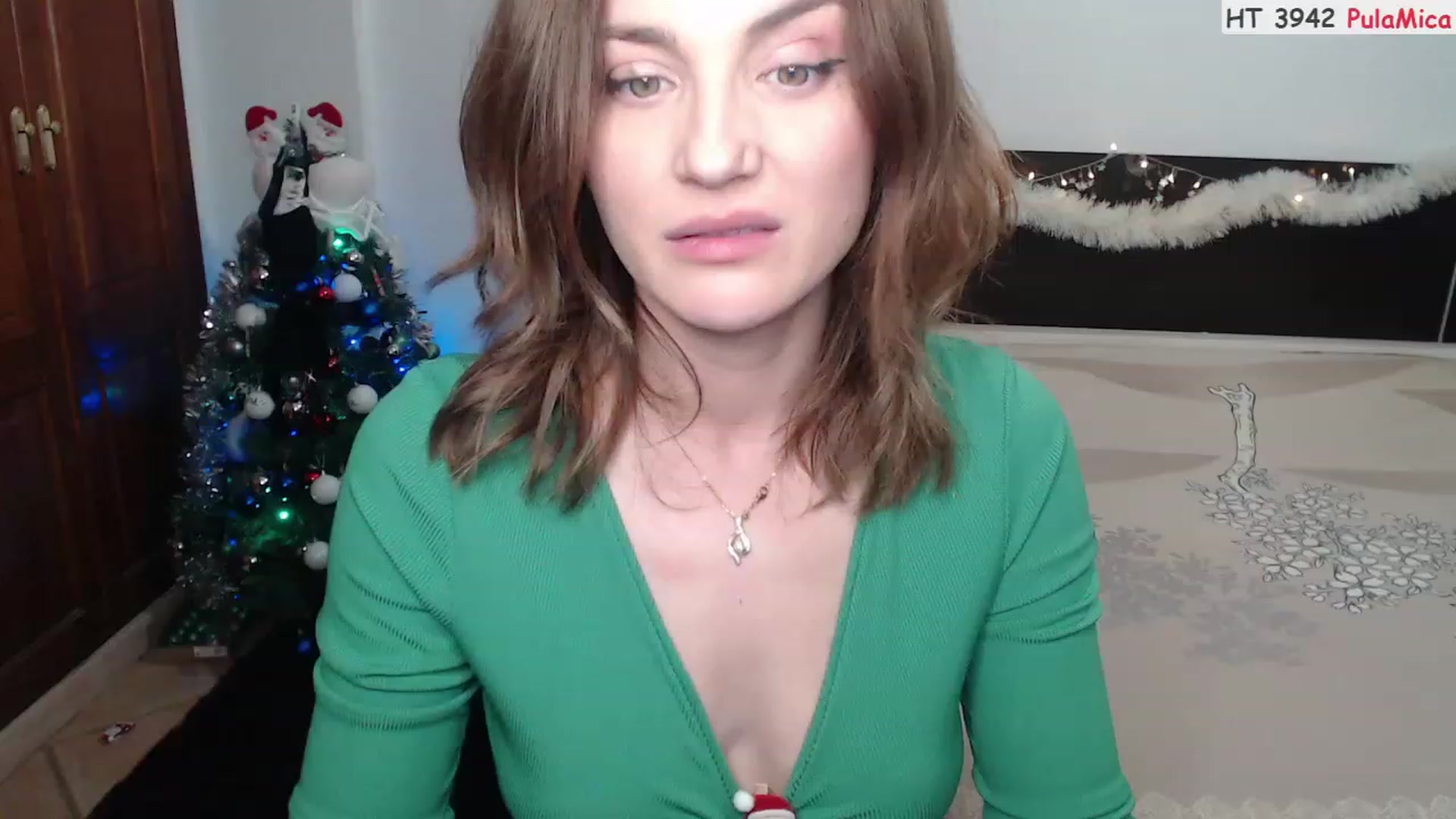 Gallery image thumbnail from Deeleerious's myfreecams stream on, 12/25/2022, 24:01 image 13 of 20