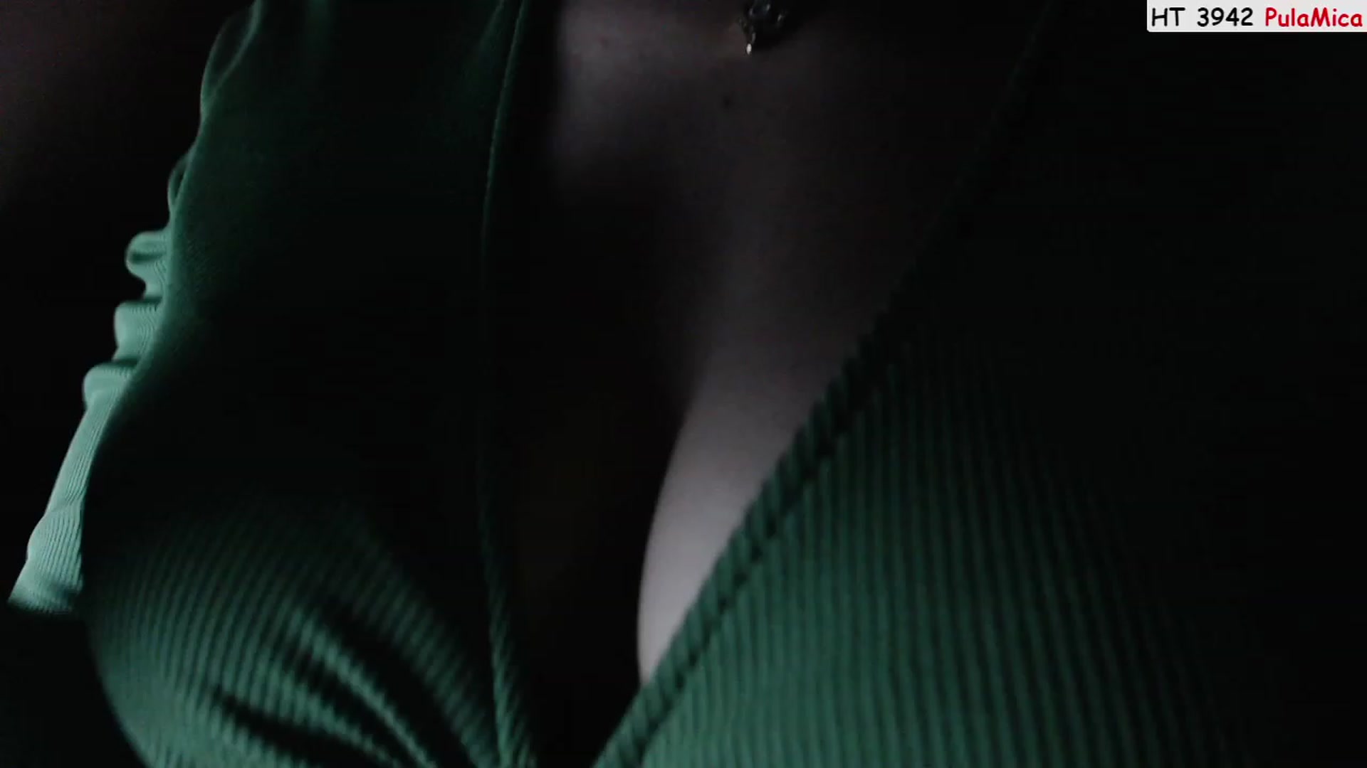 Gallery image thumbnail from Deeleerious's myfreecams stream on, 12/25/2022, 24:01 image 7 of 20