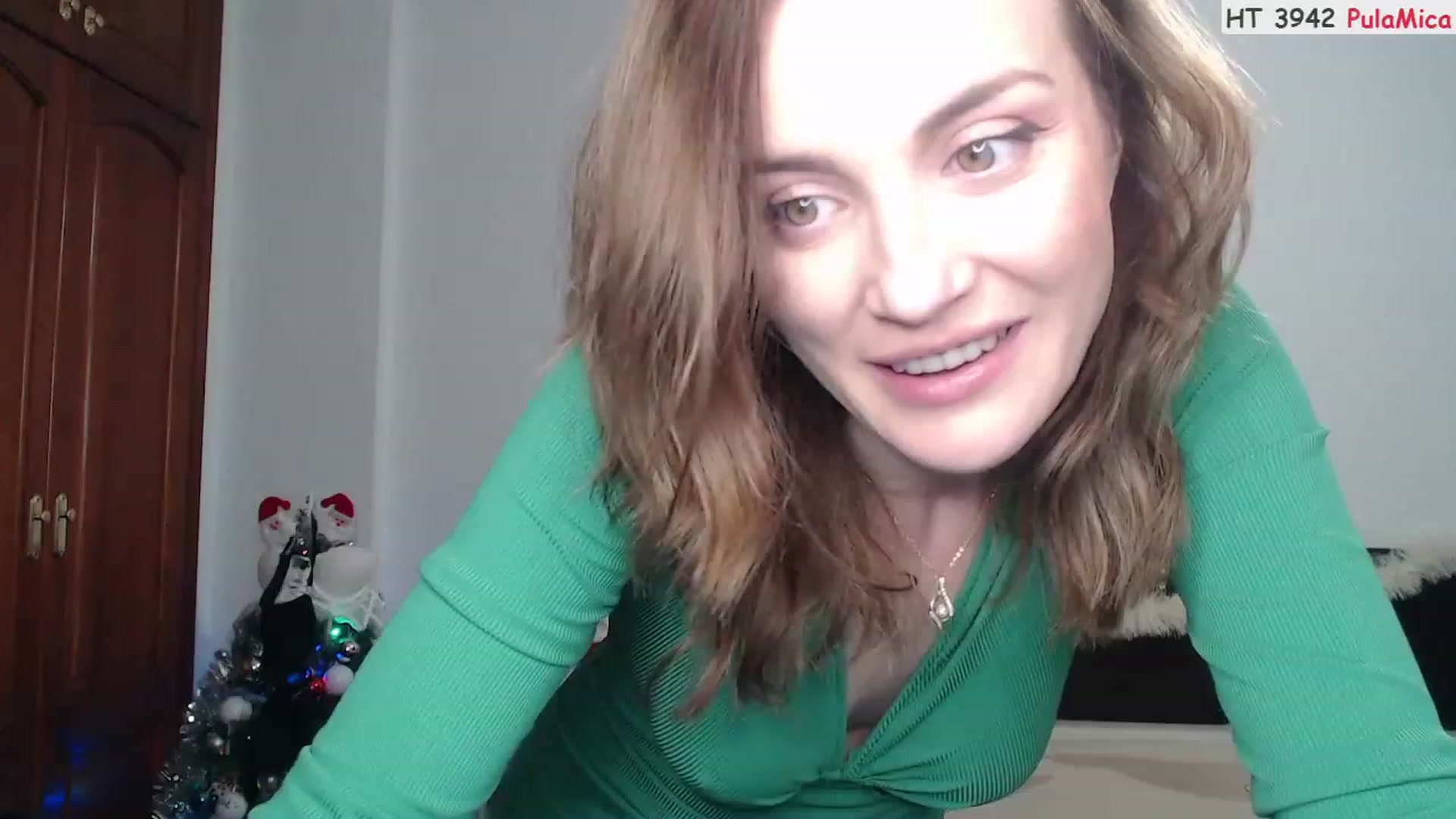 Gallery image thumbnail from Deeleerious's myfreecams stream on, 12/25/2022, 02:42 image 20 of 20