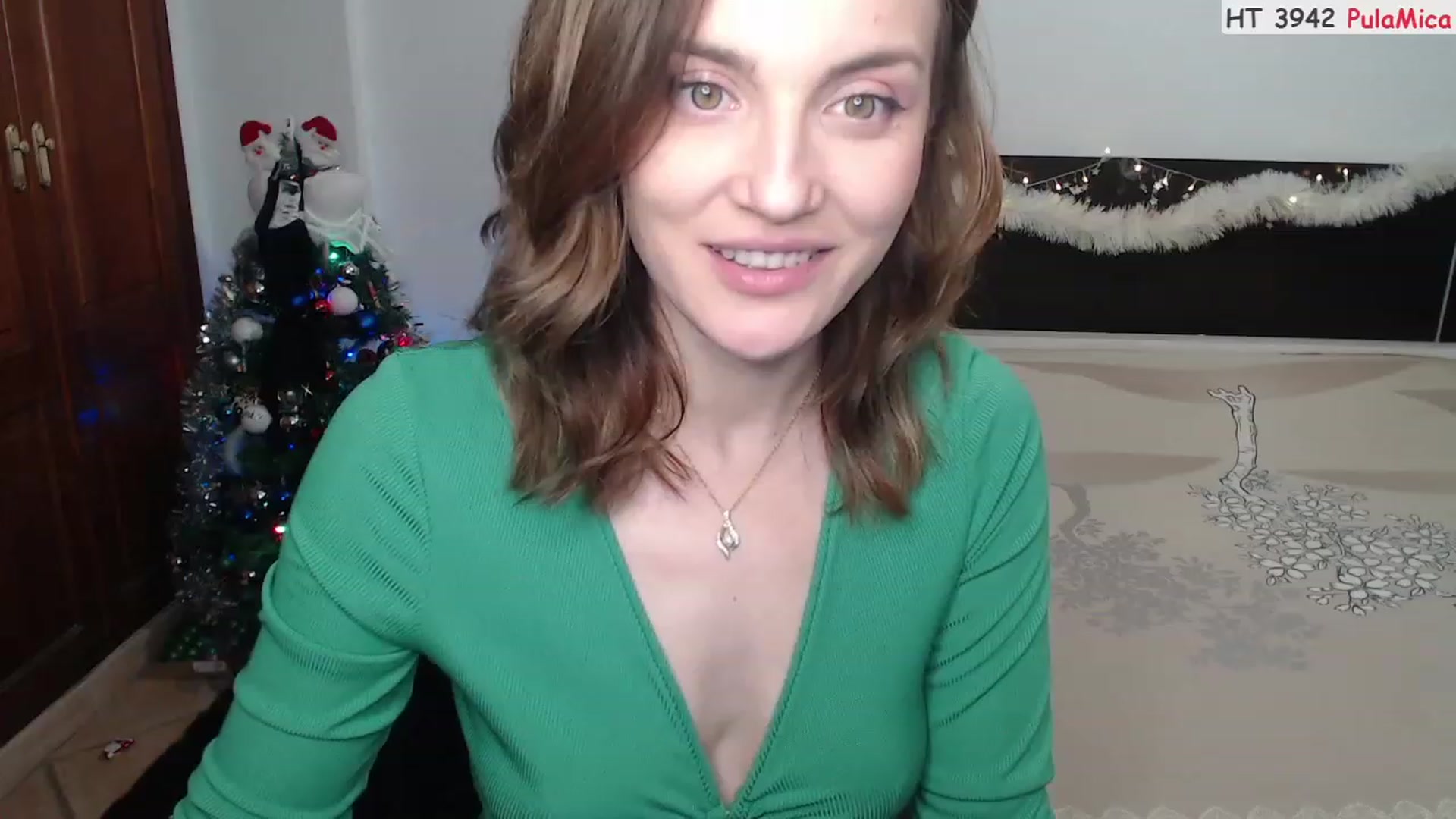 Gallery image thumbnail from Deeleerious's myfreecams stream on, 12/25/2022, 02:42 image 7 of 20