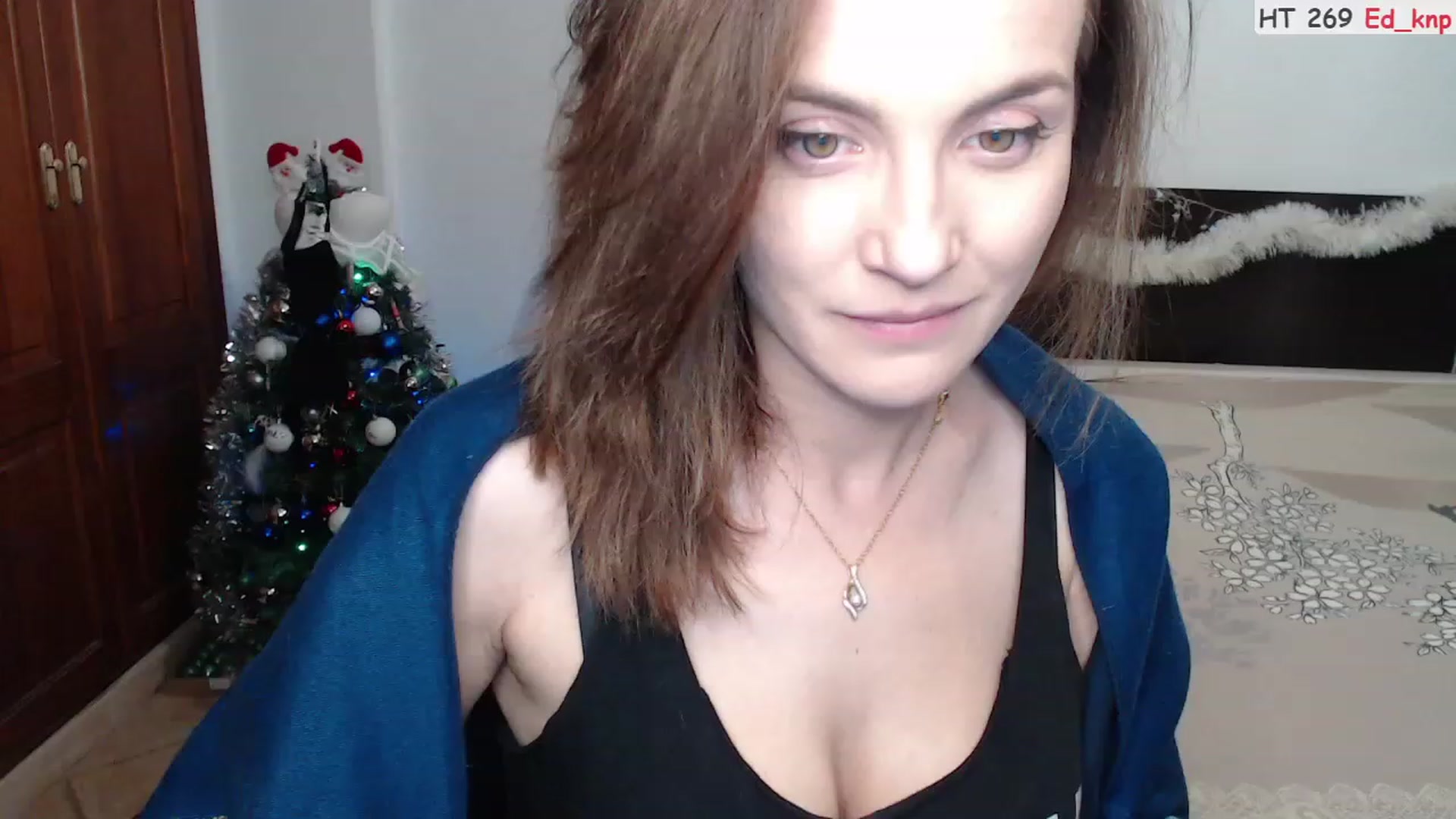 Gallery image thumbnail from Deeleerious's myfreecams stream on, 12/28/2022, 24:06 image 12 of 20