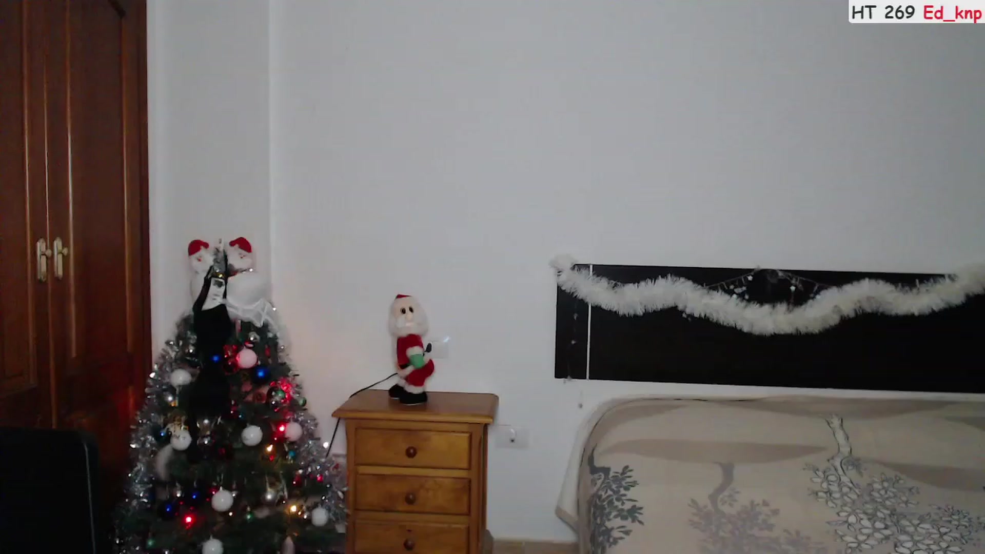 Gallery image thumbnail from Deeleerious's myfreecams stream on, 12/28/2022, 24:06 image 14 of 20