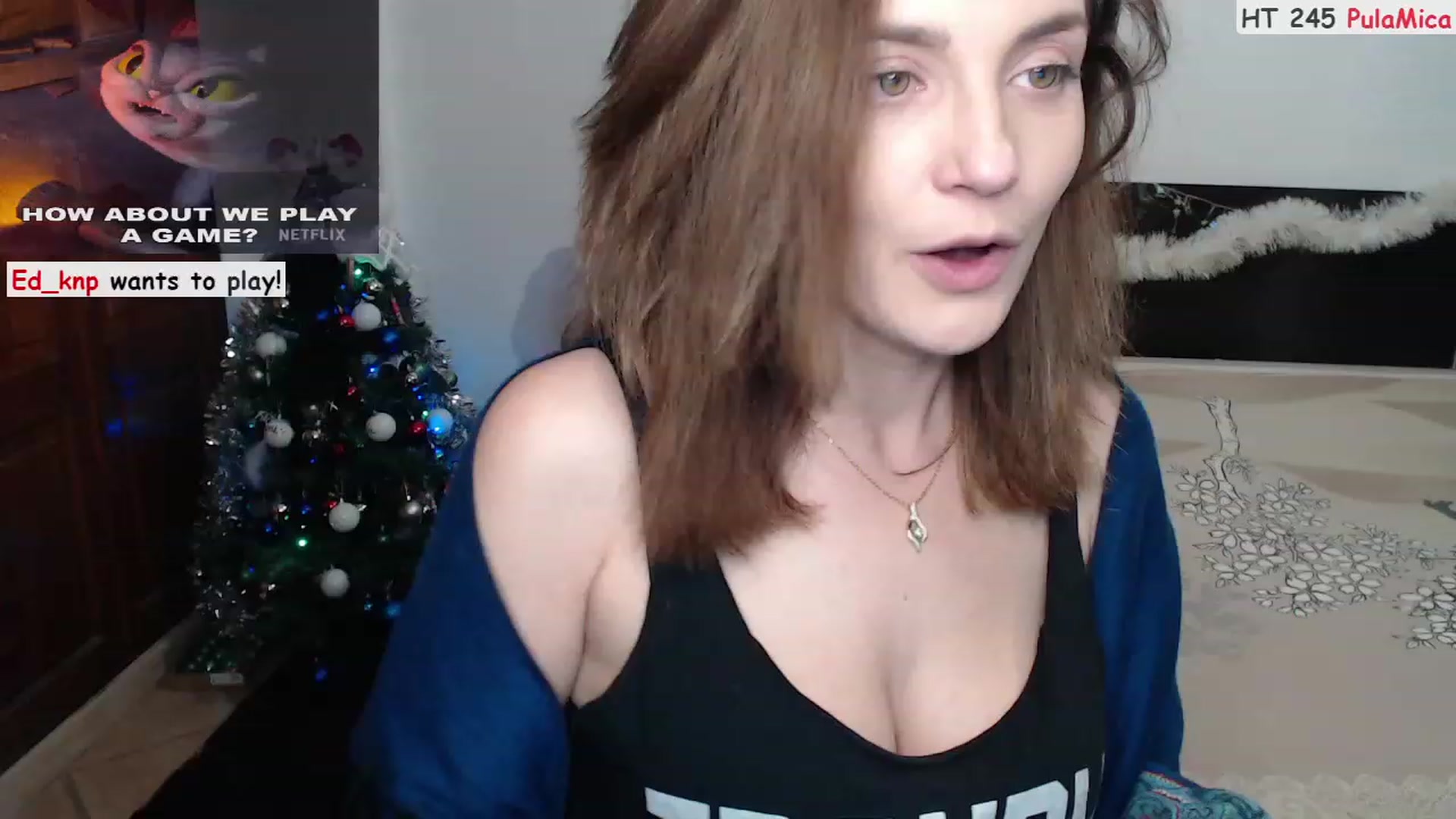 Gallery image thumbnail from Deeleerious's myfreecams stream on, 12/28/2022, 24:06 image 3 of 20