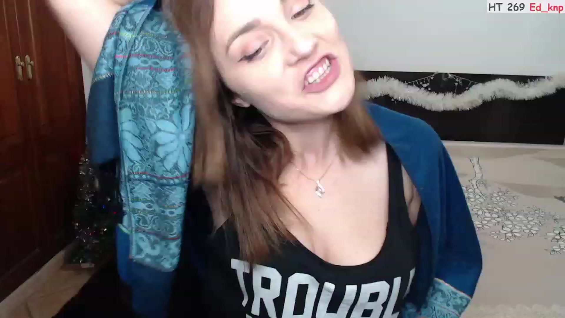 Gallery image thumbnail from Deeleerious's myfreecams stream on, 12/28/2022, 24:06 image 11 of 20