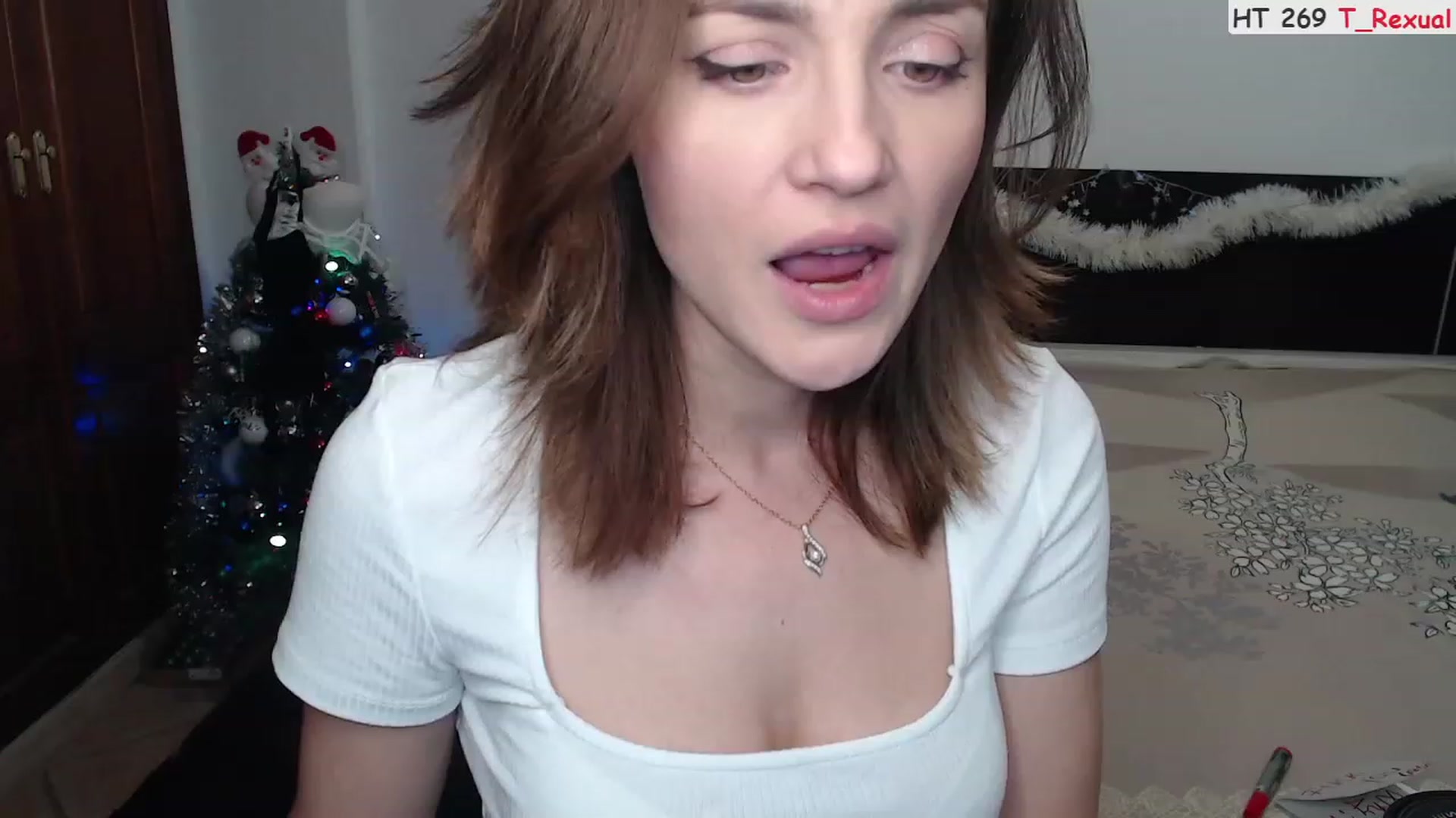 Gallery image thumbnail from Deeleerious's myfreecams stream on, 12/31/2022, 24:41 image 13 of 20