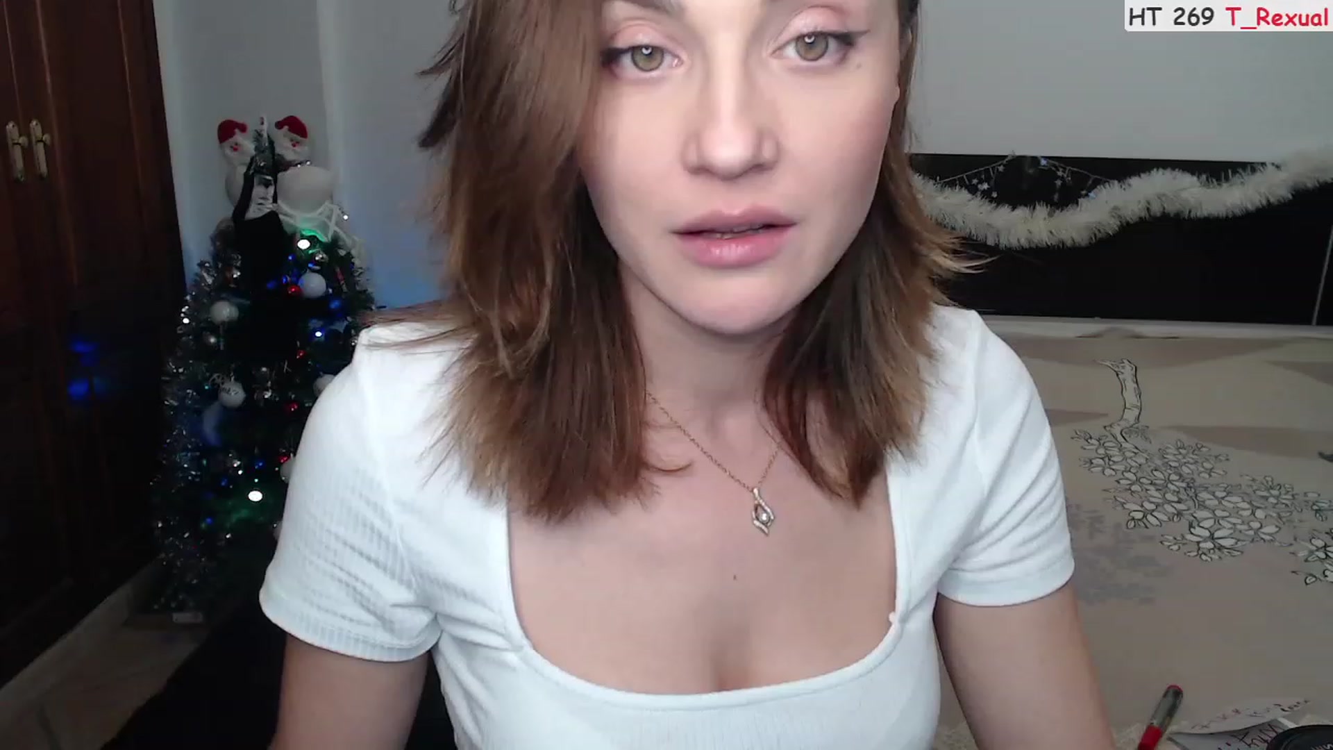 Gallery image thumbnail from Deeleerious's myfreecams stream on, 12/31/2022, 24:41 image 14 of 20