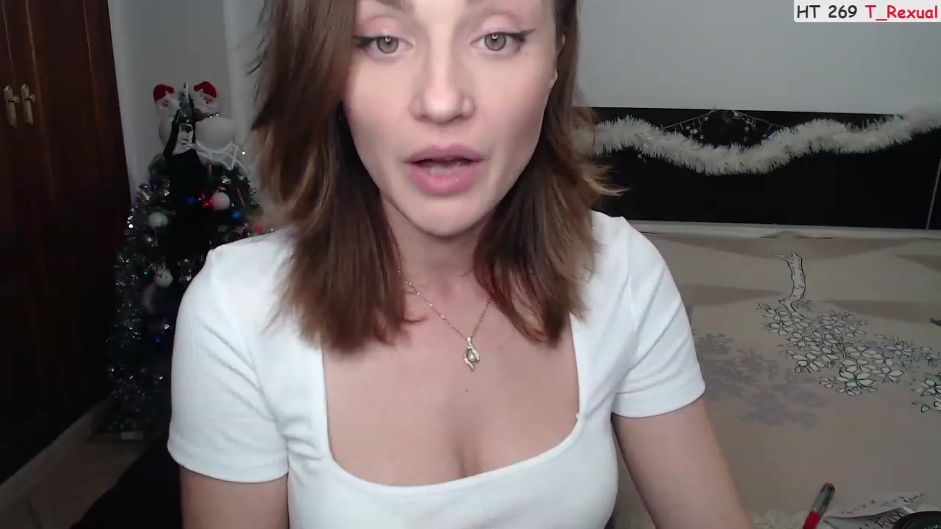 Gallery image thumbnail from Deeleerious's myfreecams stream on, 12/31/2022, 24:41 image 16 of 20