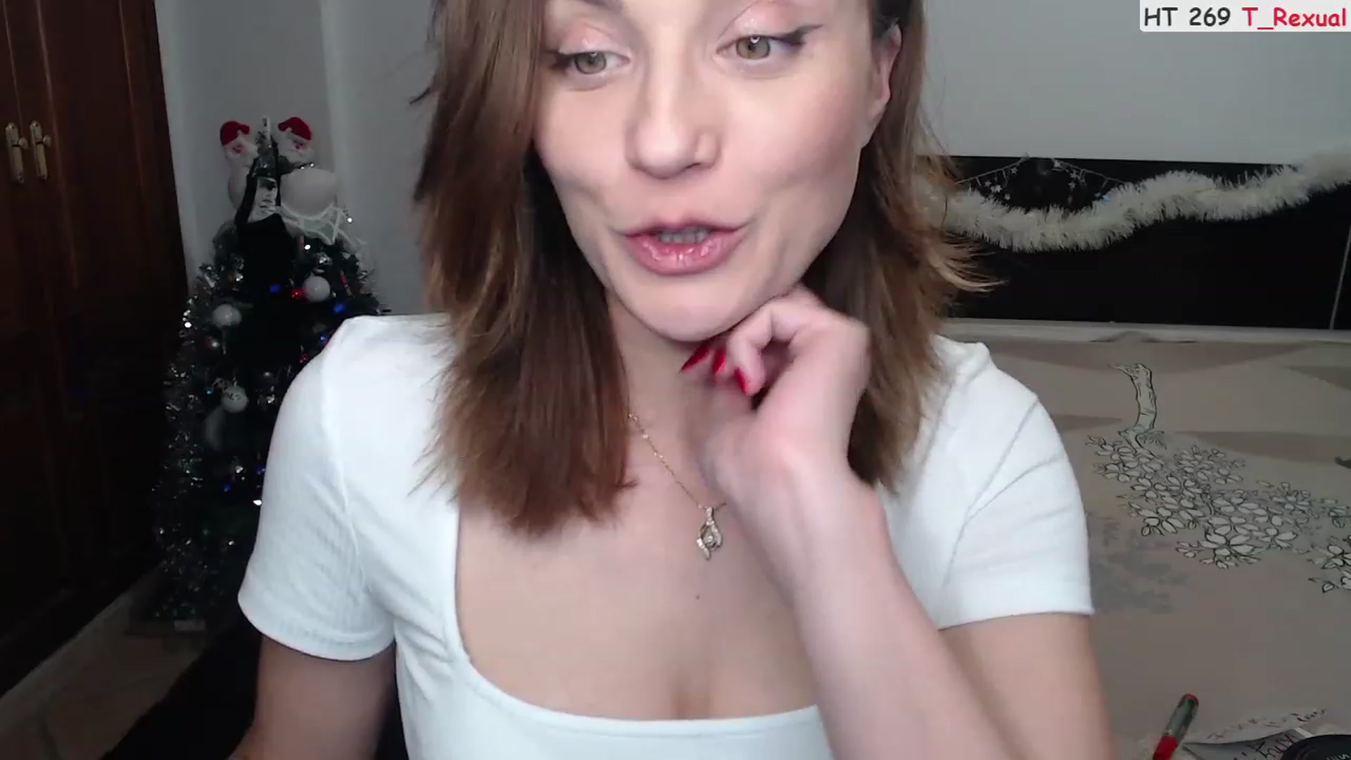 Gallery image thumbnail from Deeleerious's myfreecams stream on, 12/31/2022, 24:41 image 17 of 20