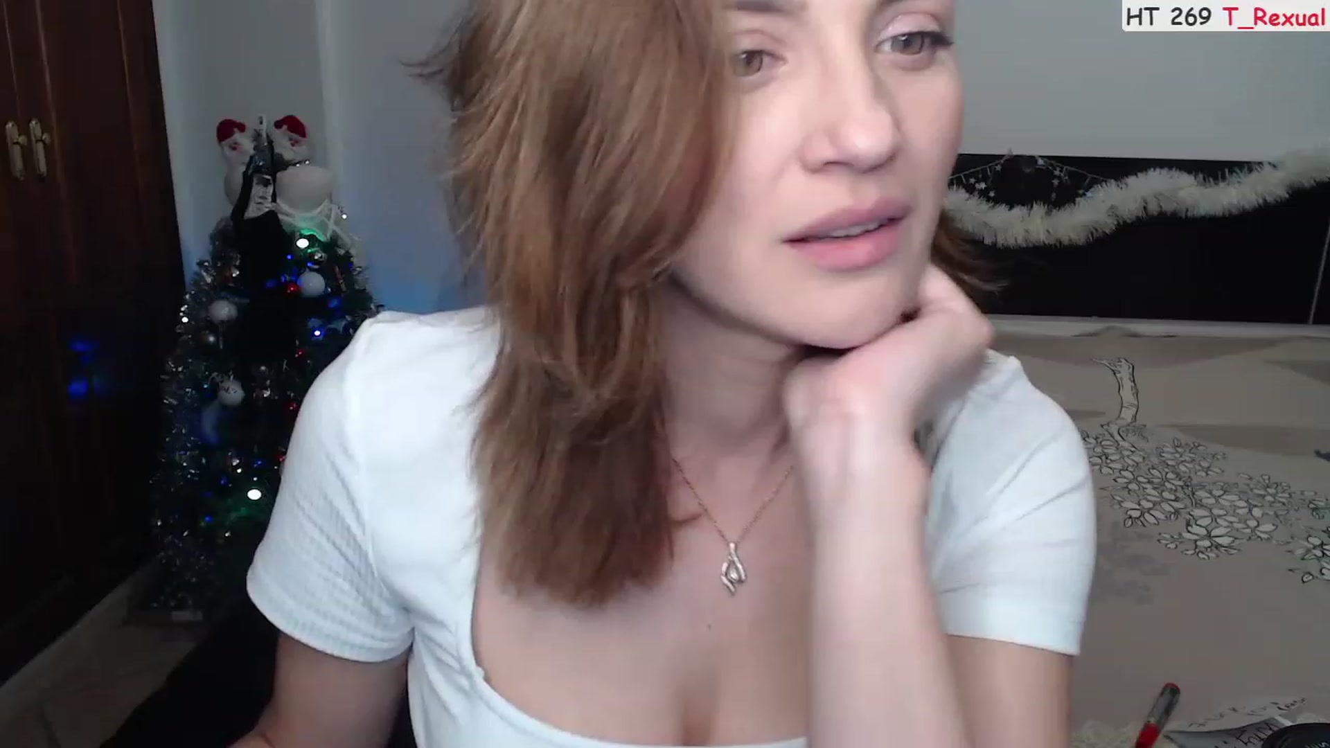Gallery image thumbnail from Deeleerious's myfreecams stream on, 12/31/2022, 24:41 image 18 of 20