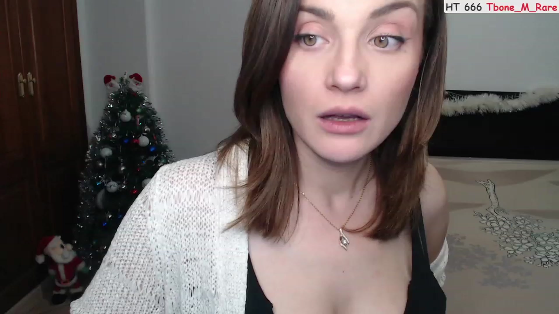 Gallery image thumbnail from Deeleerious's myfreecams stream on, 01/04/2023, 24:02 image 16 of 20