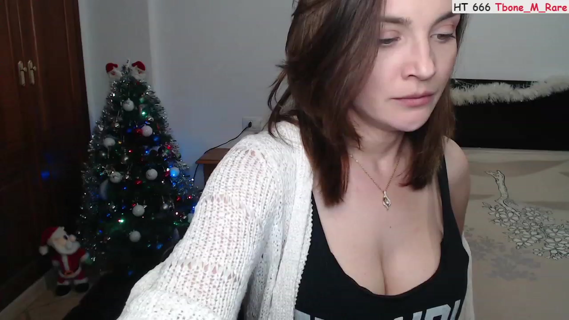 Gallery image thumbnail from Deeleerious's myfreecams stream on, 01/04/2023, 24:59 image 4 of 20