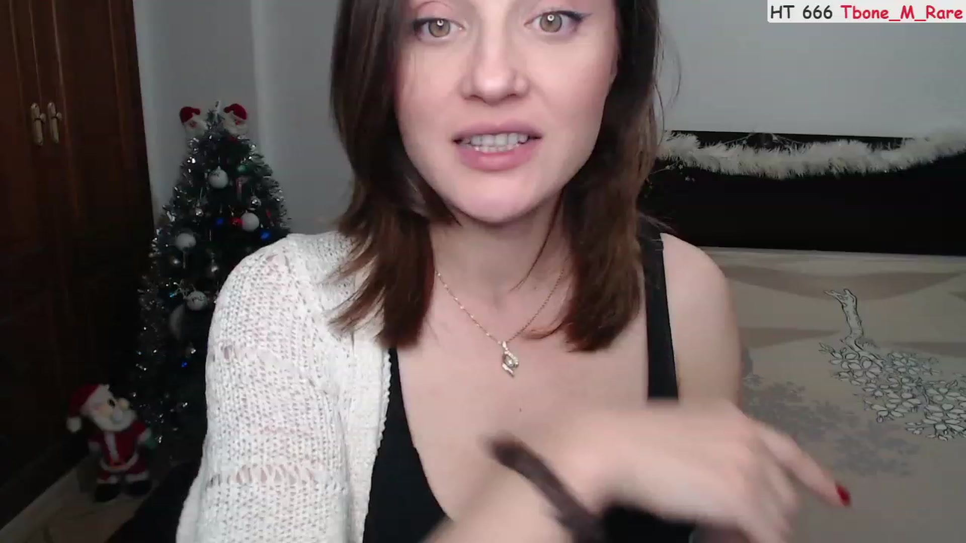 Gallery image thumbnail from Deeleerious's myfreecams stream on, 01/04/2023, 24:59 image 6 of 20