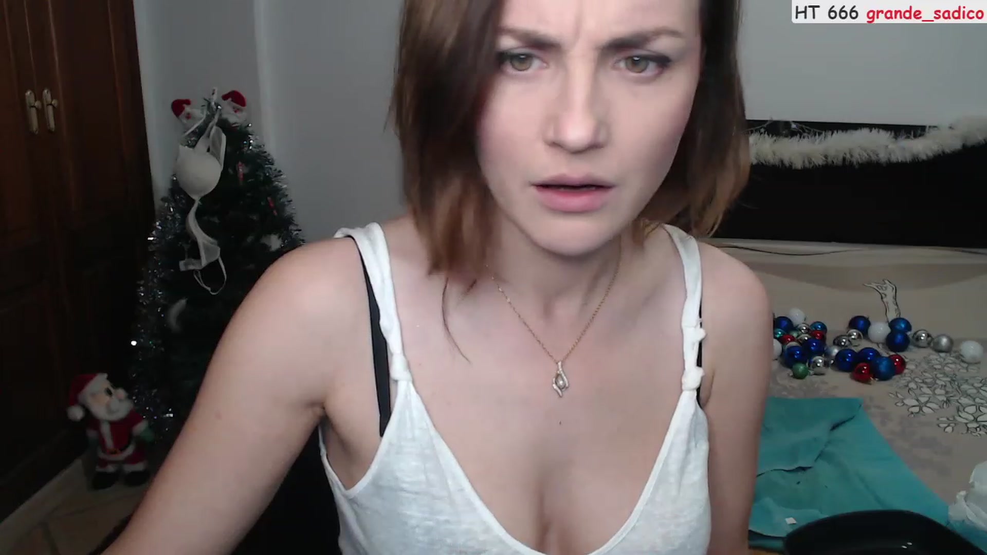 Gallery image thumbnail from Deeleerious's myfreecams stream on, 01/08/2023, 24:55 image 14 of 20