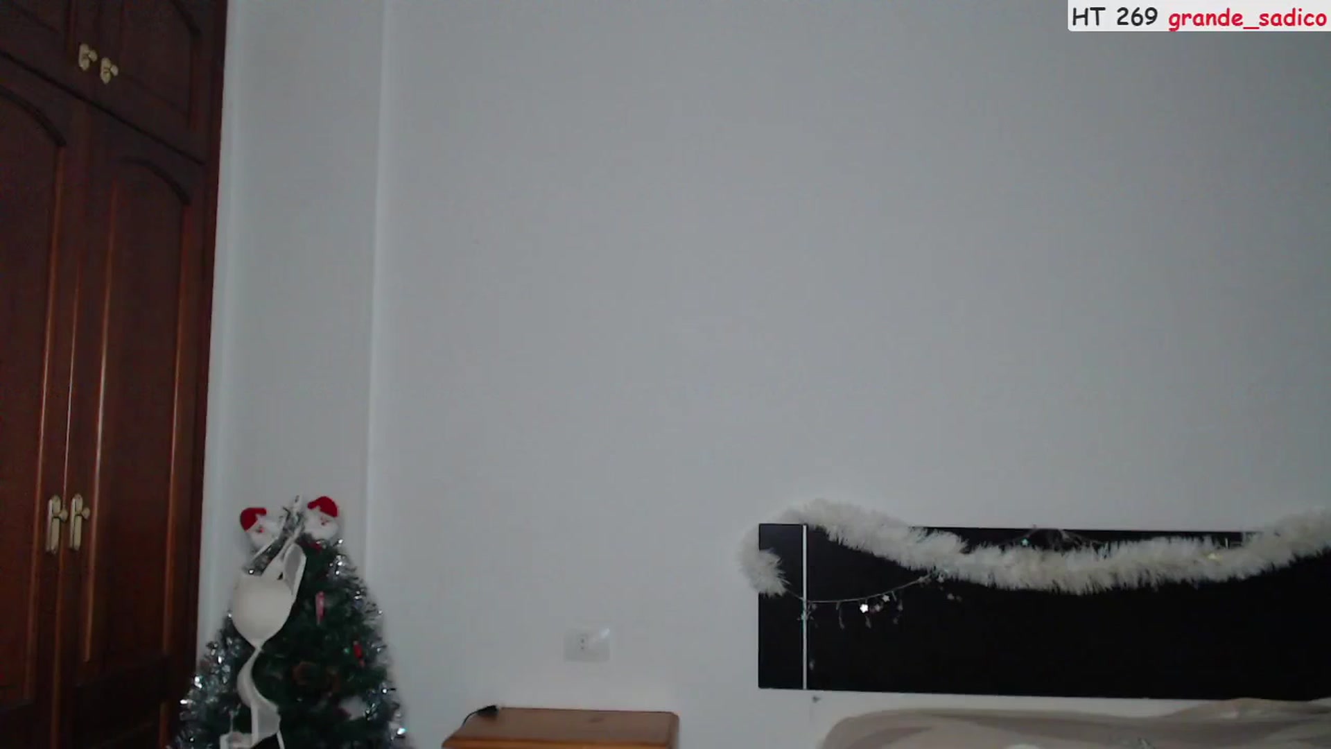 Gallery image thumbnail from Deeleerious's myfreecams stream on, 01/09/2023, 02:23 image 8 of 20