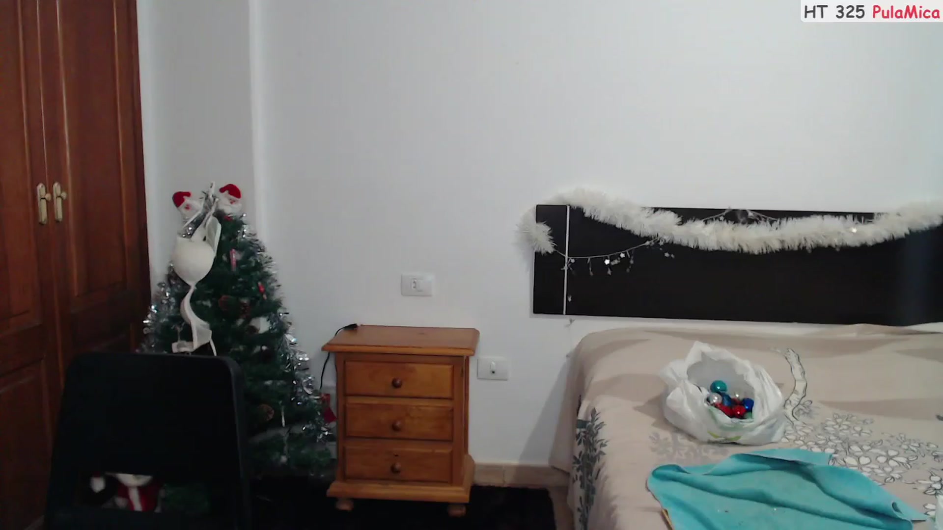 Gallery image thumbnail from Deeleerious's myfreecams stream on, 01/09/2023, 02:23 image 12 of 20