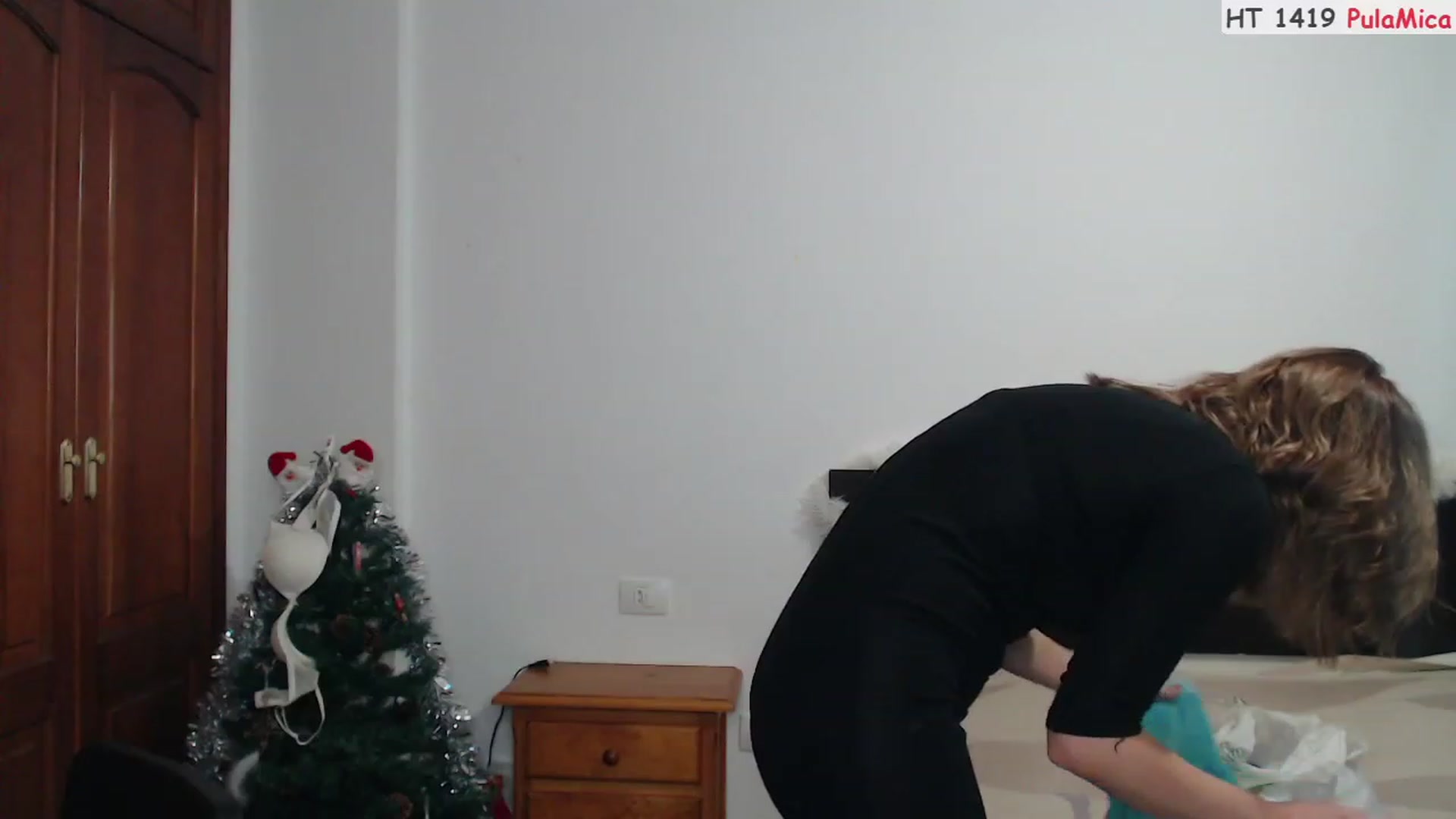 Gallery image thumbnail from Deeleerious's myfreecams stream on, 01/09/2023, 02:23 image 15 of 20