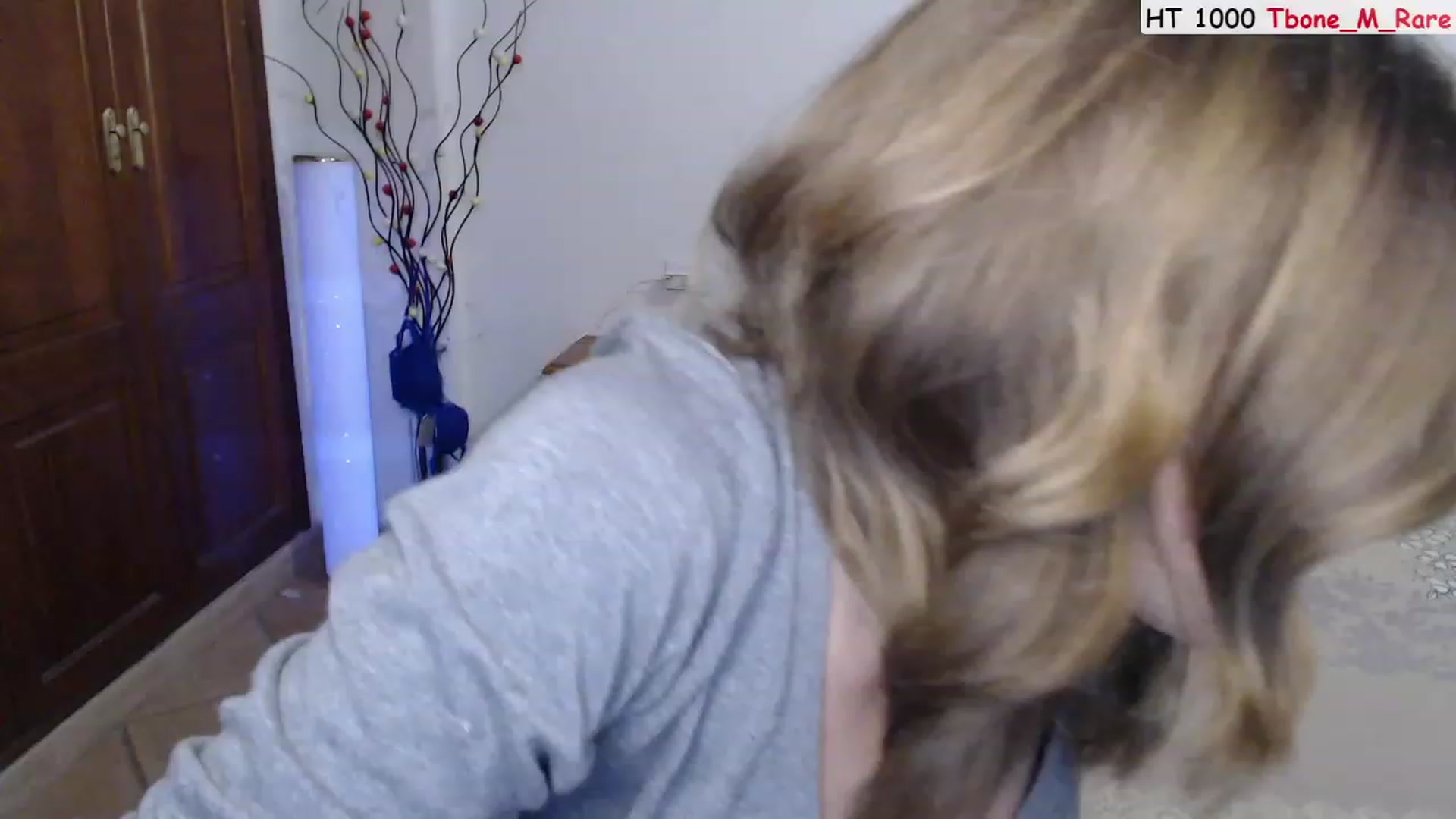 Gallery image thumbnail from Deeleerious's myfreecams stream on, 01/18/2023, 24:05 image 8 of 20