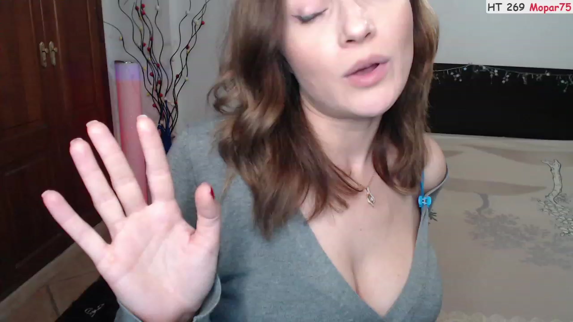 Gallery image thumbnail from Deeleerious's myfreecams stream on, 01/18/2023, 01:34 image 17 of 20
