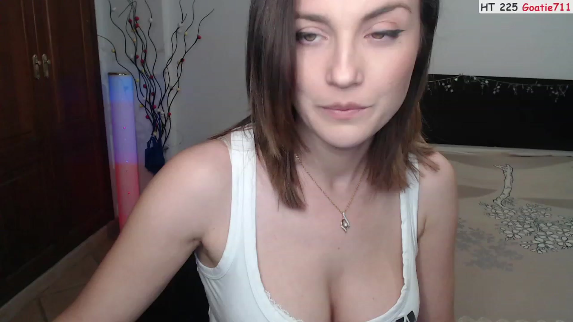 Gallery image thumbnail from Deeleerious's myfreecams stream on, 01/21/2023, 24:30 image 4 of 20