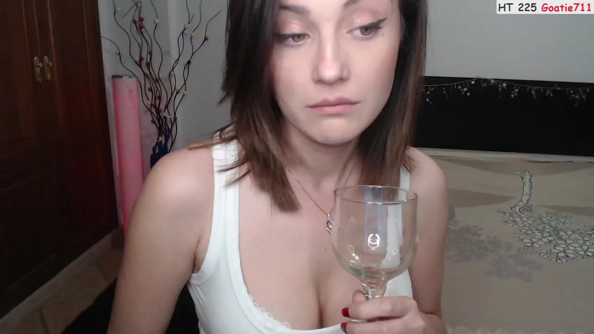Gallery image thumbnail from Deeleerious's myfreecams stream on, 01/21/2023, 24:30 image 7 of 20
