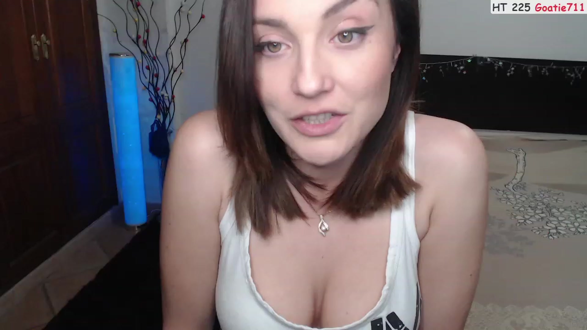 Gallery image thumbnail from Deeleerious's myfreecams stream on, 01/21/2023, 24:44 image 18 of 20