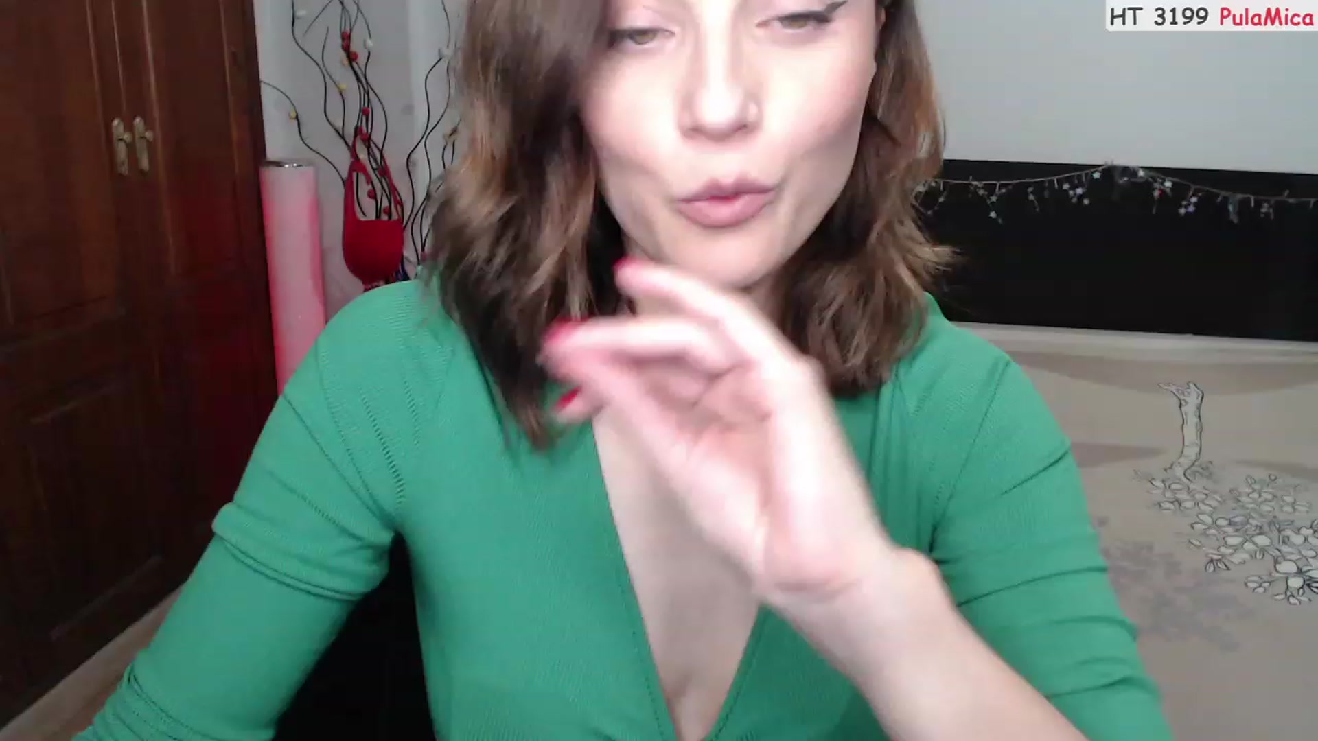 Gallery image thumbnail from Deeleerious's myfreecams stream on, 01/23/2023, 24:02 image 12 of 20