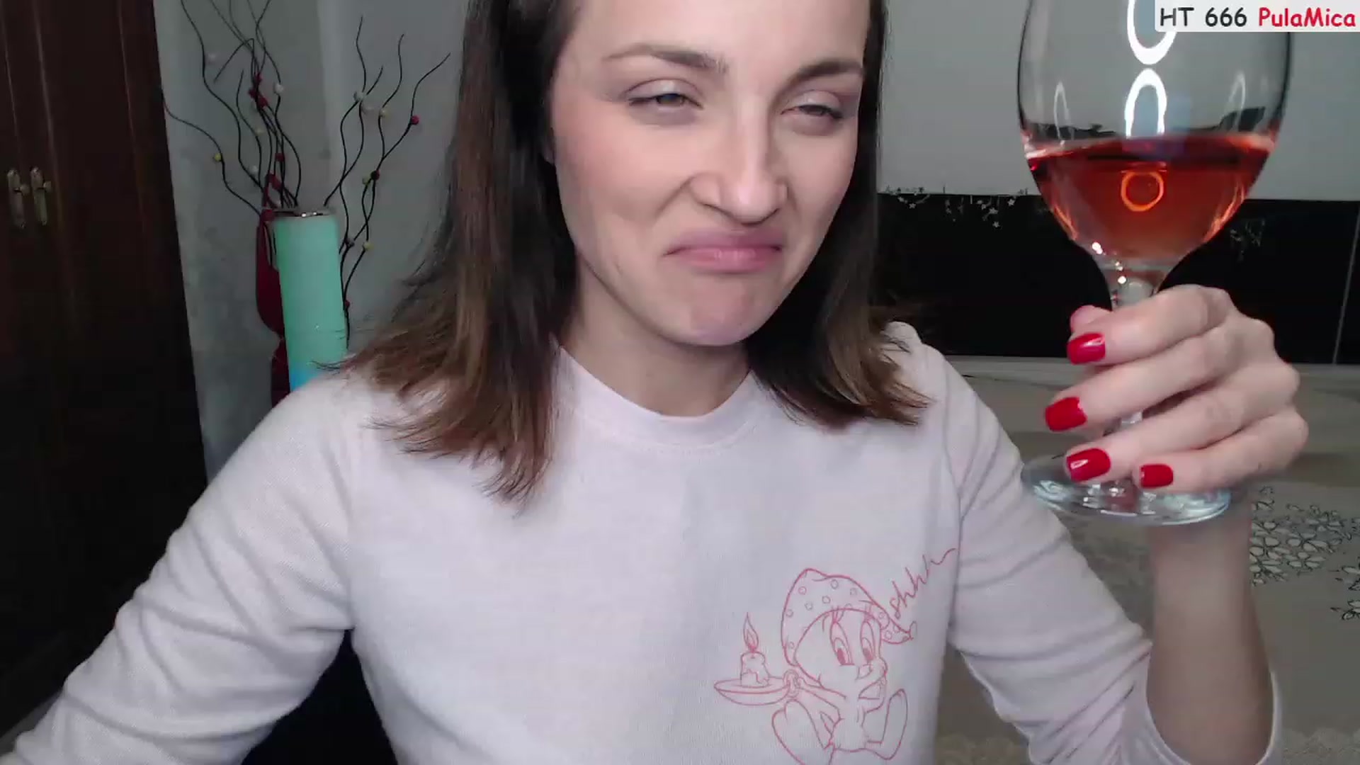Gallery image thumbnail from Deeleerious's myfreecams stream on, 01/29/2023, 24:59 image 4 of 20