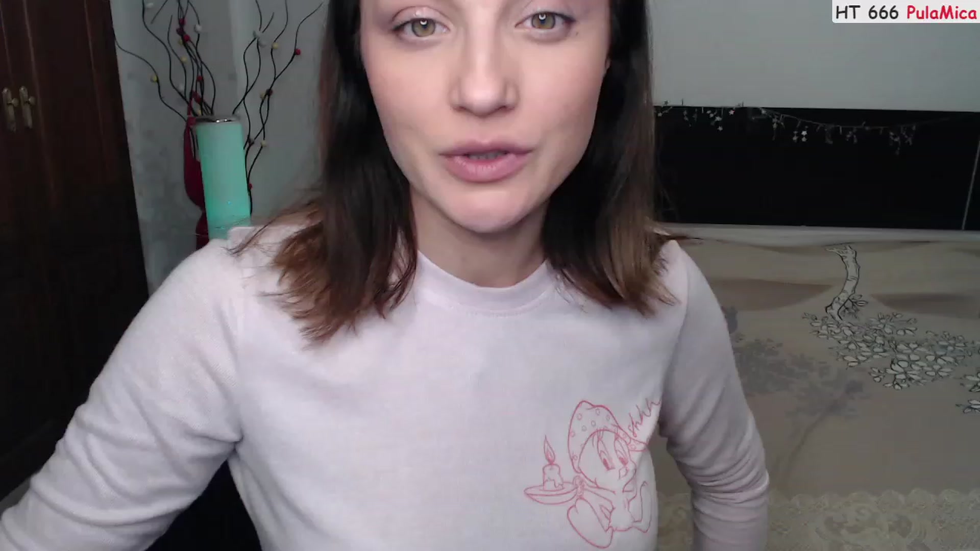 Gallery image thumbnail from Deeleerious's myfreecams stream on, 01/29/2023, 24:59 image 5 of 20