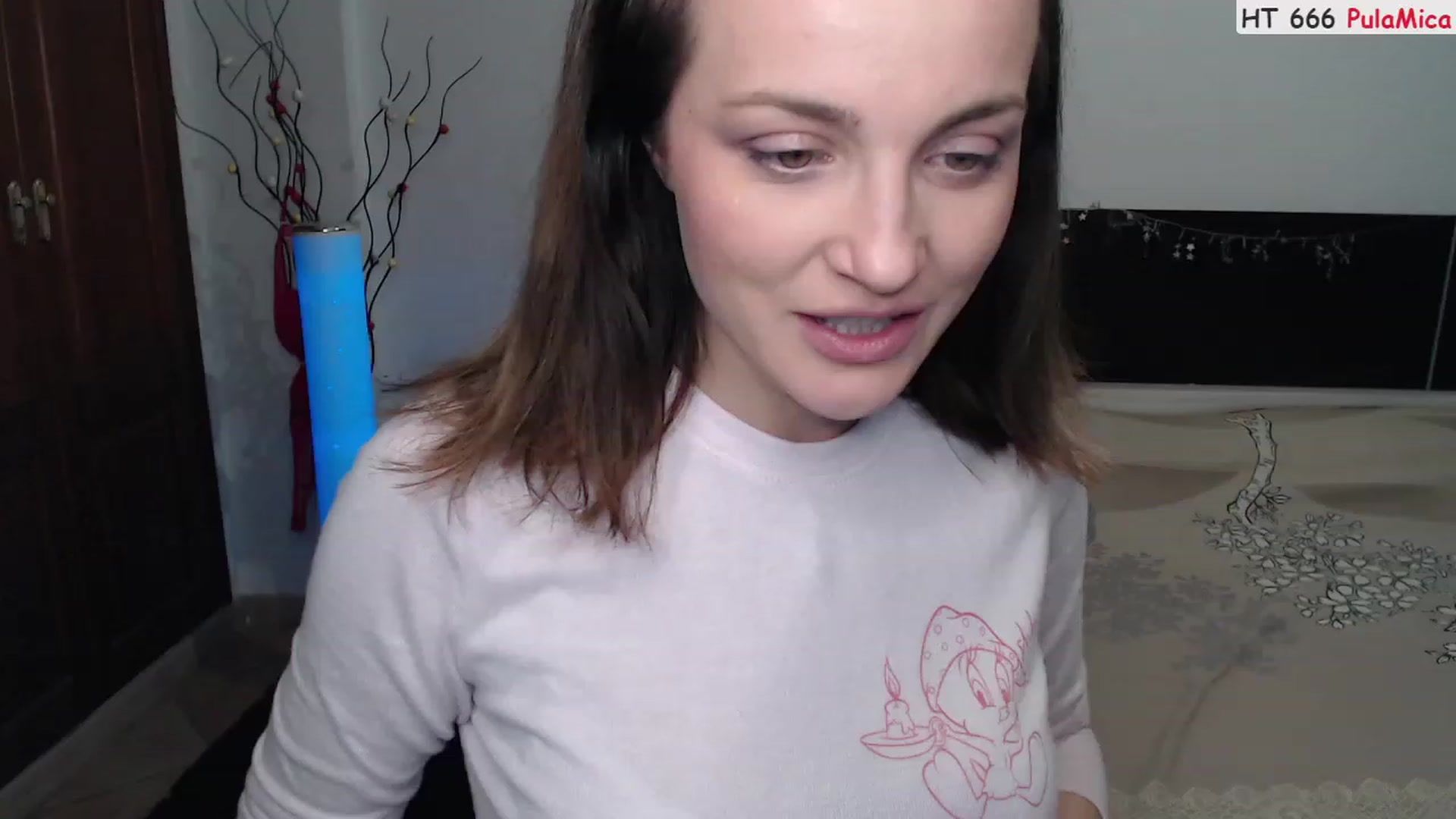 Gallery image thumbnail from Deeleerious's myfreecams stream on, 01/29/2023, 24:59 image 3 of 20