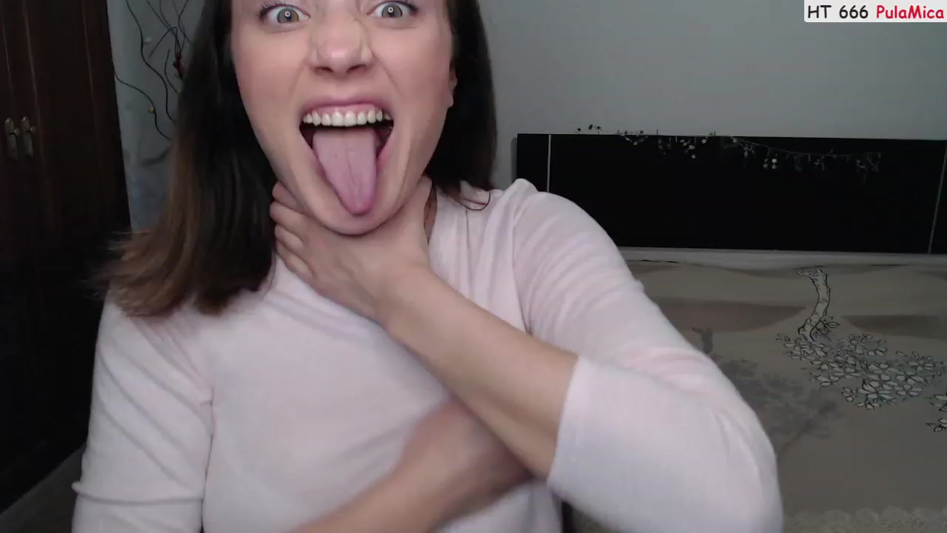 Gallery image thumbnail from Deeleerious's myfreecams stream on, 01/29/2023, 24:59 image 1 of 20