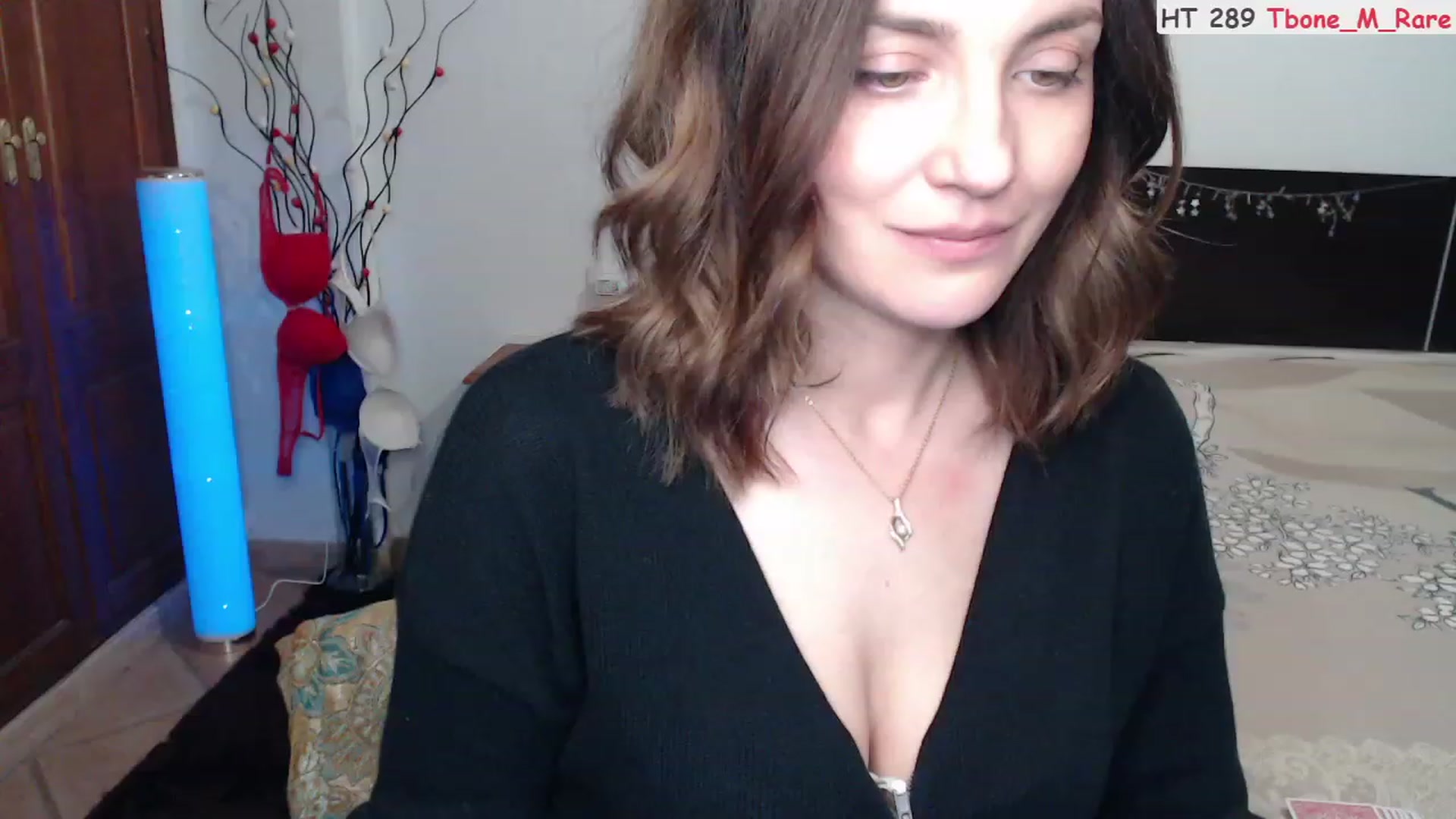 Gallery image thumbnail from Deeleerious's myfreecams stream on, 02/01/2023, 24:58 image 3 of 20