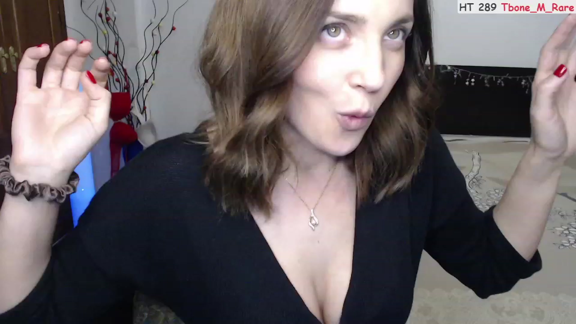 Gallery image thumbnail from Deeleerious's myfreecams stream on, 02/01/2023, 24:58 image 11 of 20