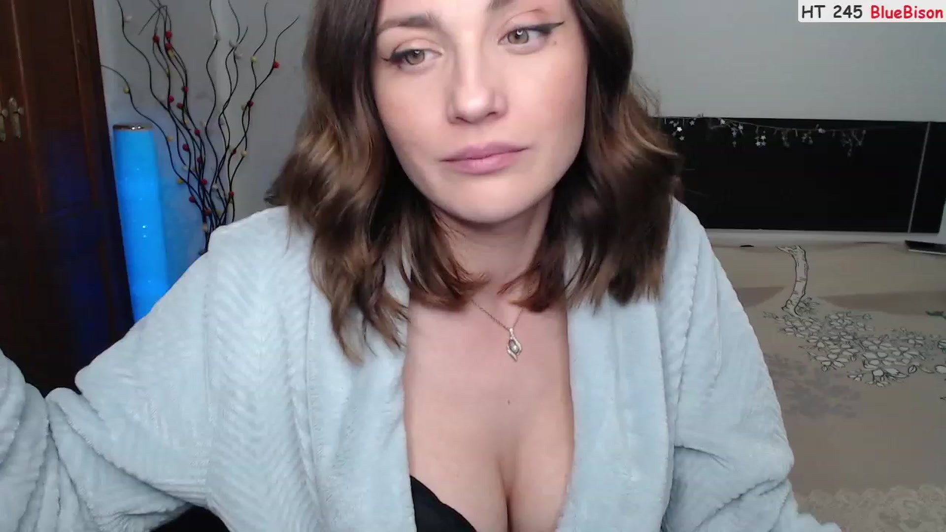 Gallery image thumbnail from Deeleerious's myfreecams stream on, 02/03/2023, 23:52 image 15 of 20