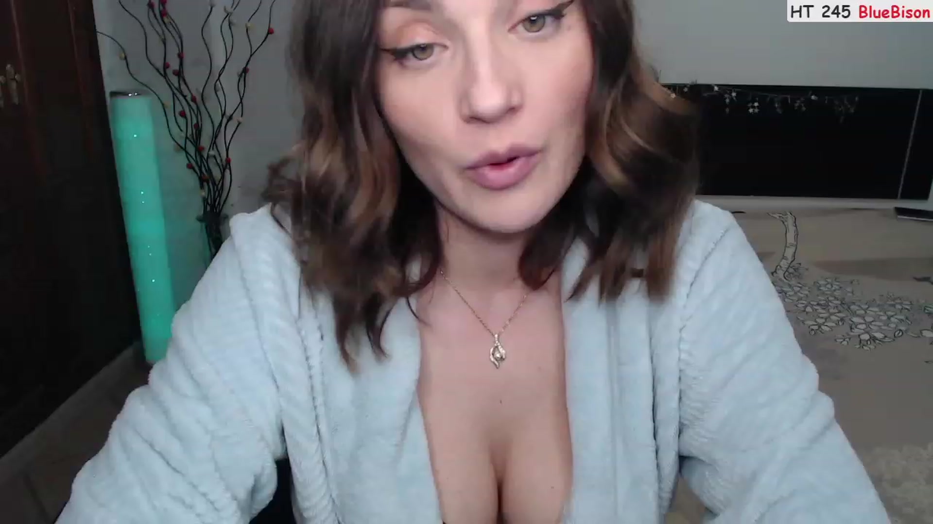 Gallery image thumbnail from Deeleerious's myfreecams stream on, 02/03/2023, 23:52 image 19 of 20