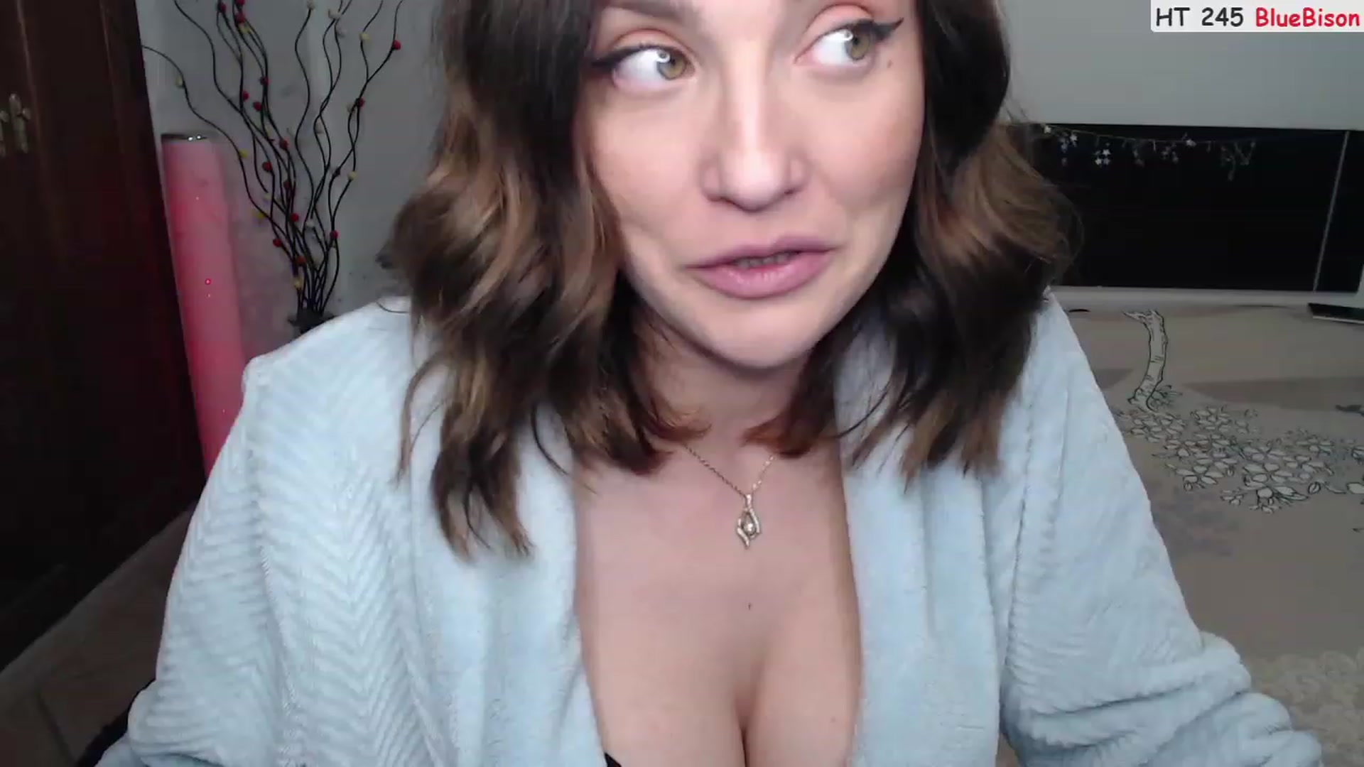 Gallery image thumbnail from Deeleerious's myfreecams stream on, 02/03/2023, 23:52 image 17 of 20