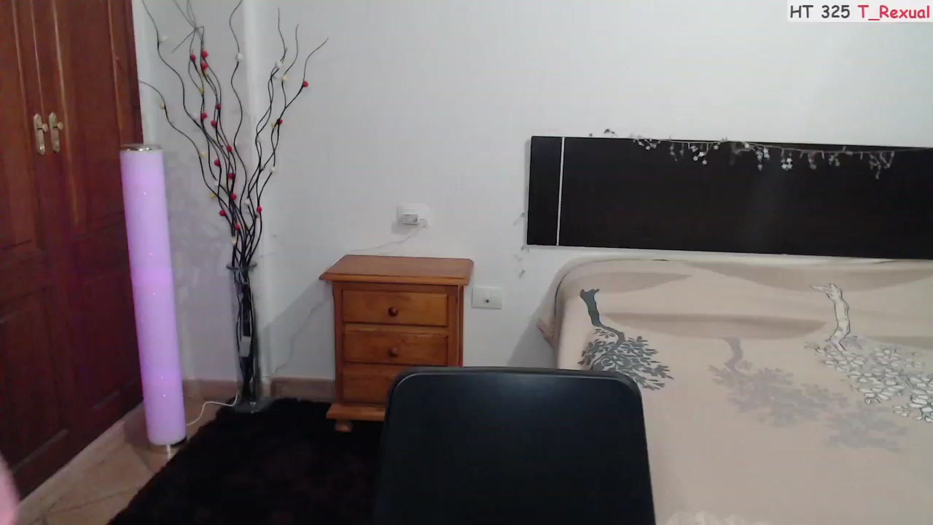 Gallery image thumbnail from Deeleerious's myfreecams stream on, 02/06/2023, 01:59 image 2 of 20