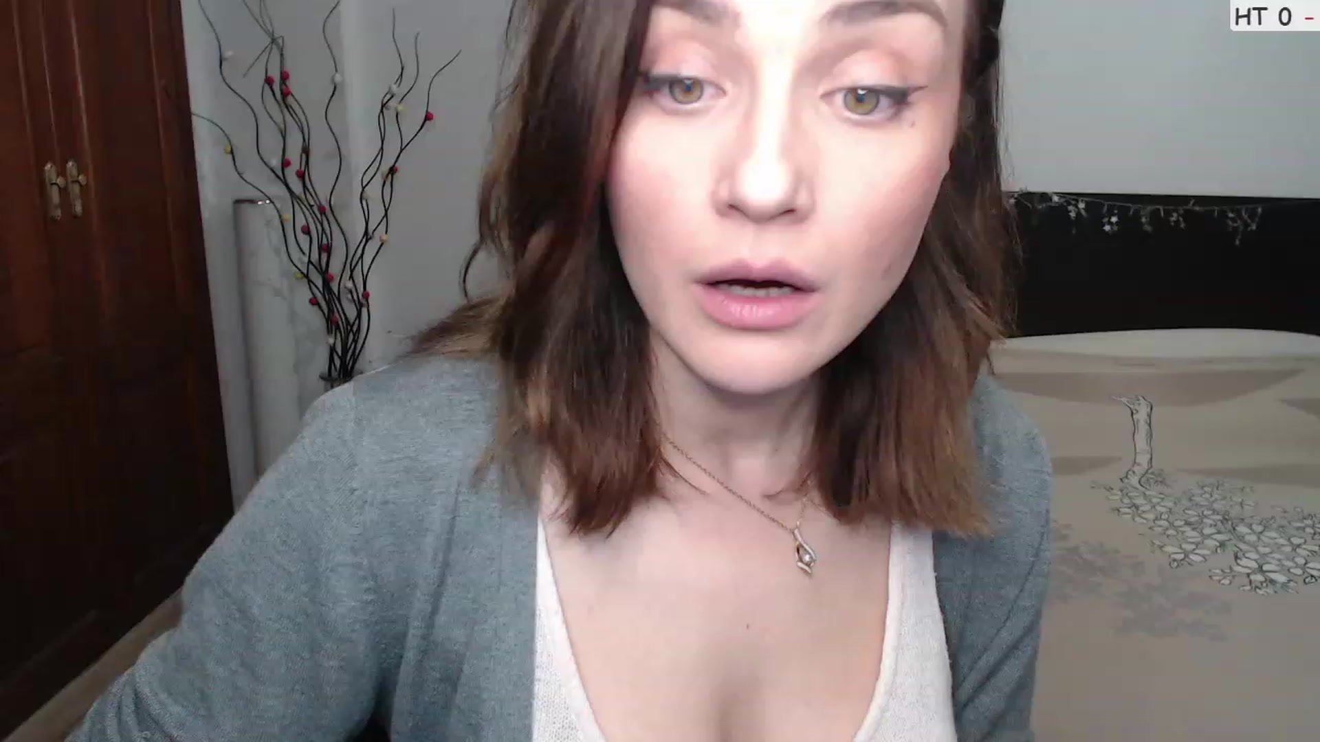 Gallery image thumbnail from Deeleerious's myfreecams stream on, 02/08/2023, 24:03 image 1 of 20