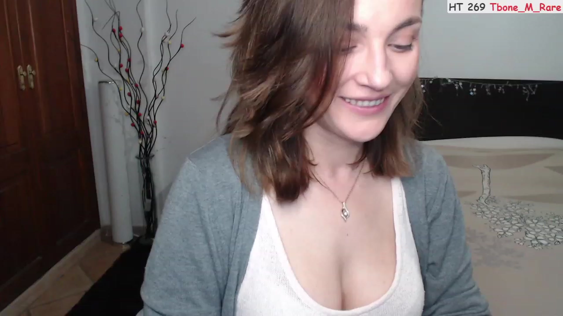 Gallery image thumbnail from Deeleerious's myfreecams stream on, 02/08/2023, 24:03 image 9 of 20