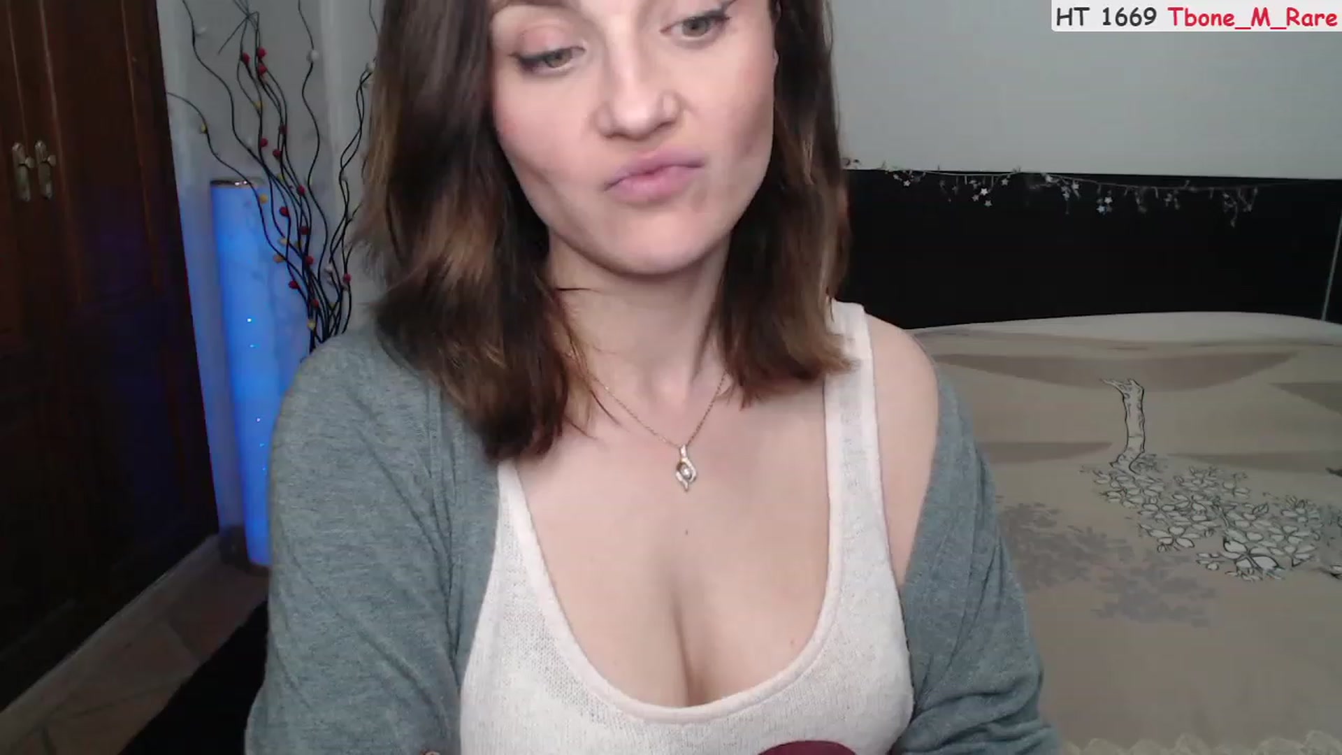 Gallery image thumbnail from Deeleerious's myfreecams stream on, 02/08/2023, 01:29 image 13 of 20